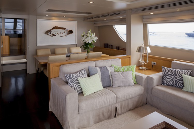 [25m-Yacht-GOTA]-9960-17.jpg
