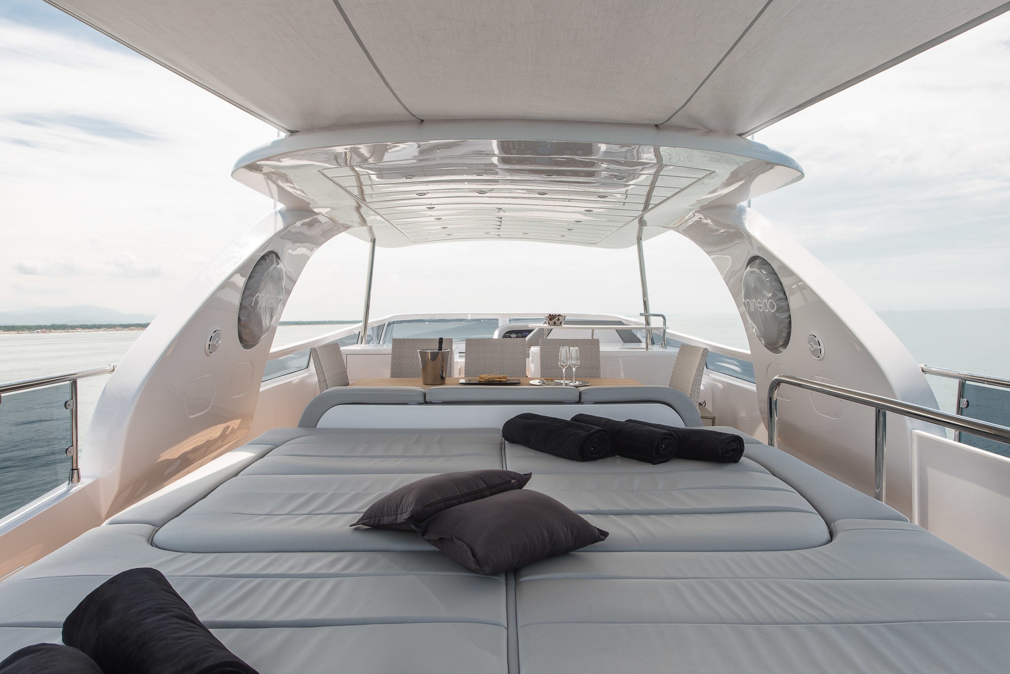 [25m-Yacht-MIREDO]-9927-130.jpg
