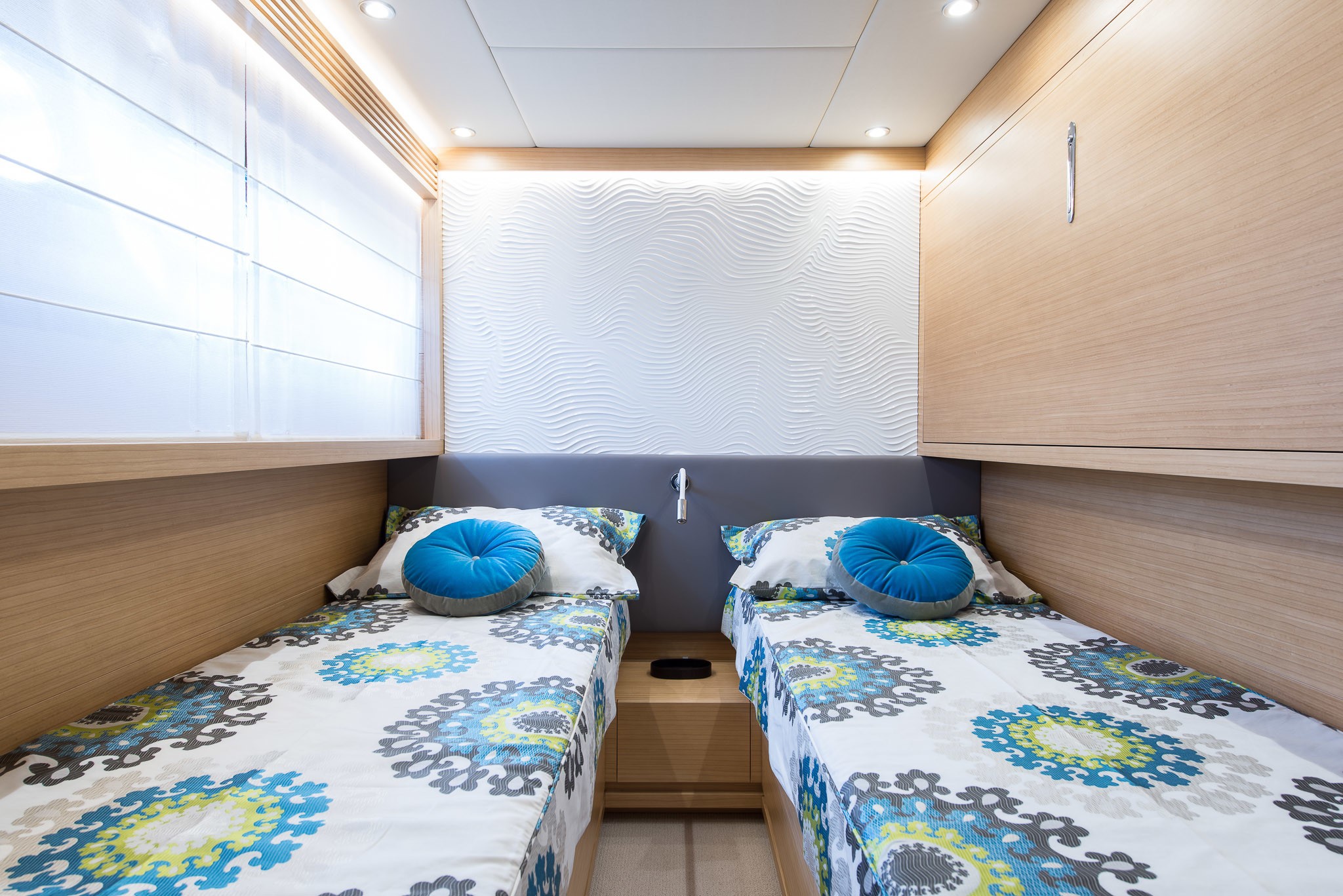 [25m-Yacht-MIREDO]-9927-176.jpg