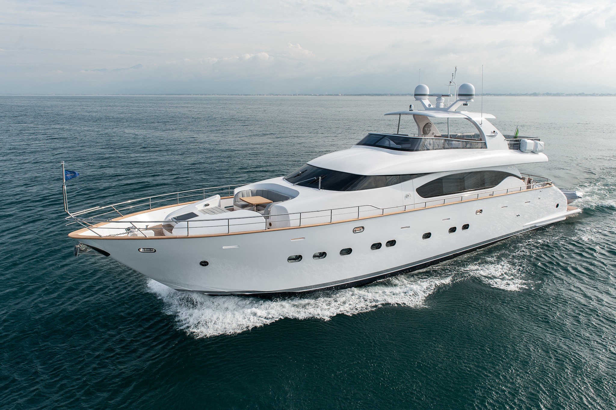 [25m-Yacht-MIREDO]-9927-20.jpg
