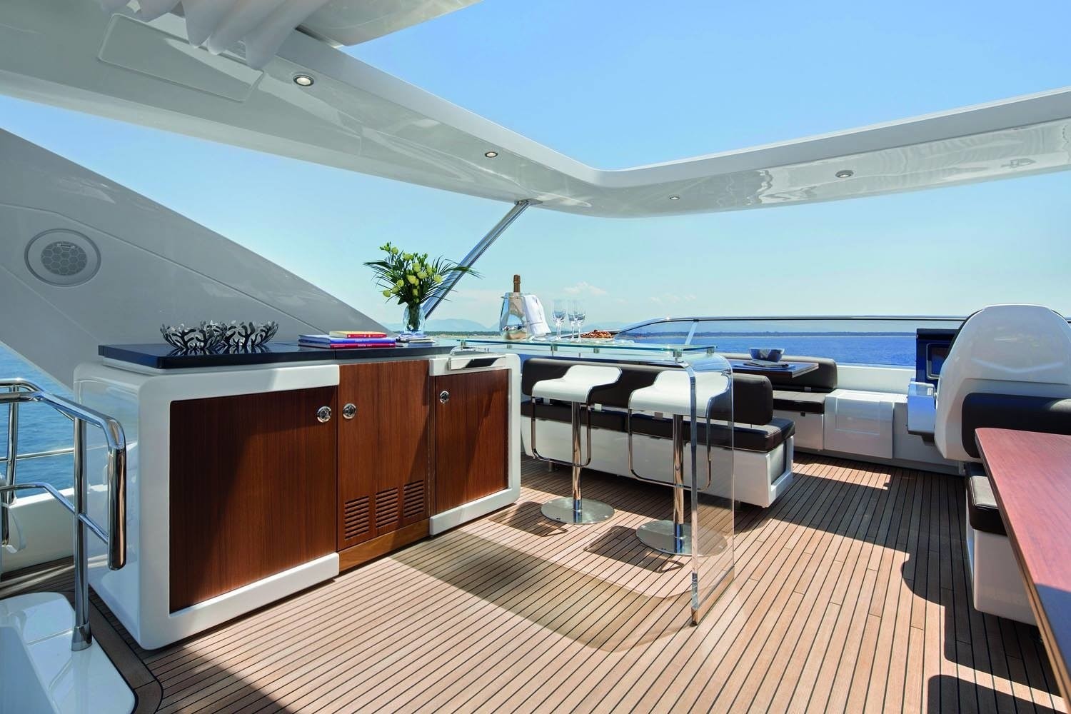 [25m-Yacht-NORTH-STAR]-9274-106.jpg