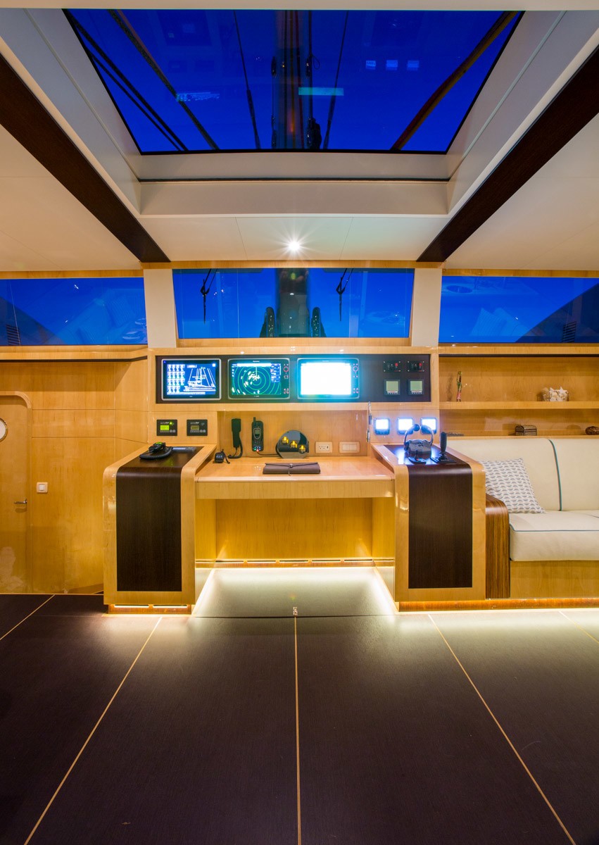 [26m-Yacht-WINDQUEST]-9356-125.jpg