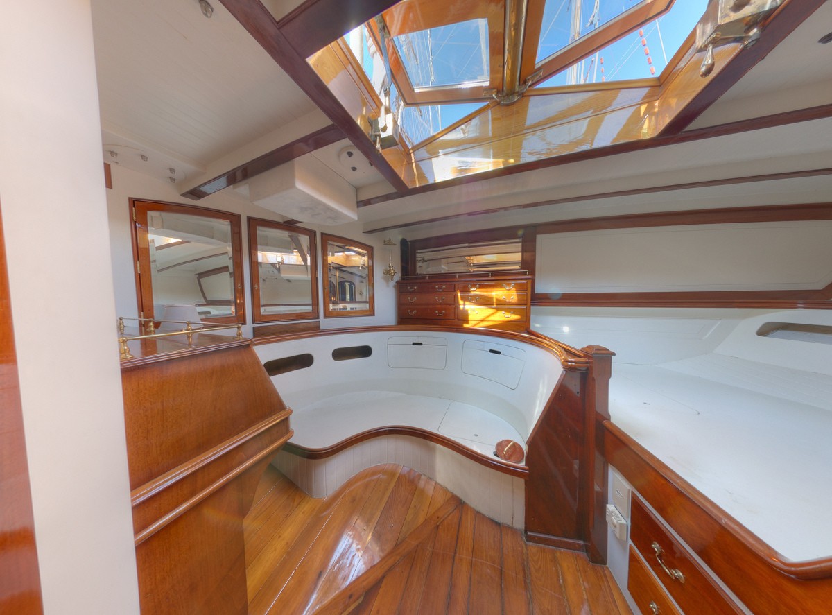 [27m-Yacht-WHITEFIN]-9789-112.jpg