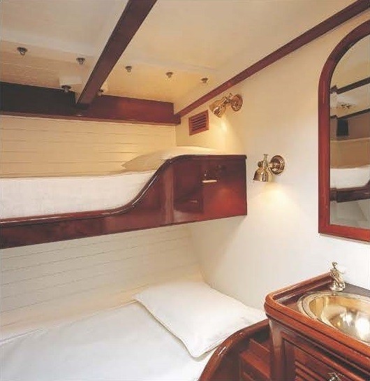 [27m-Yacht-WHITEFIN]-9789-156.jpg