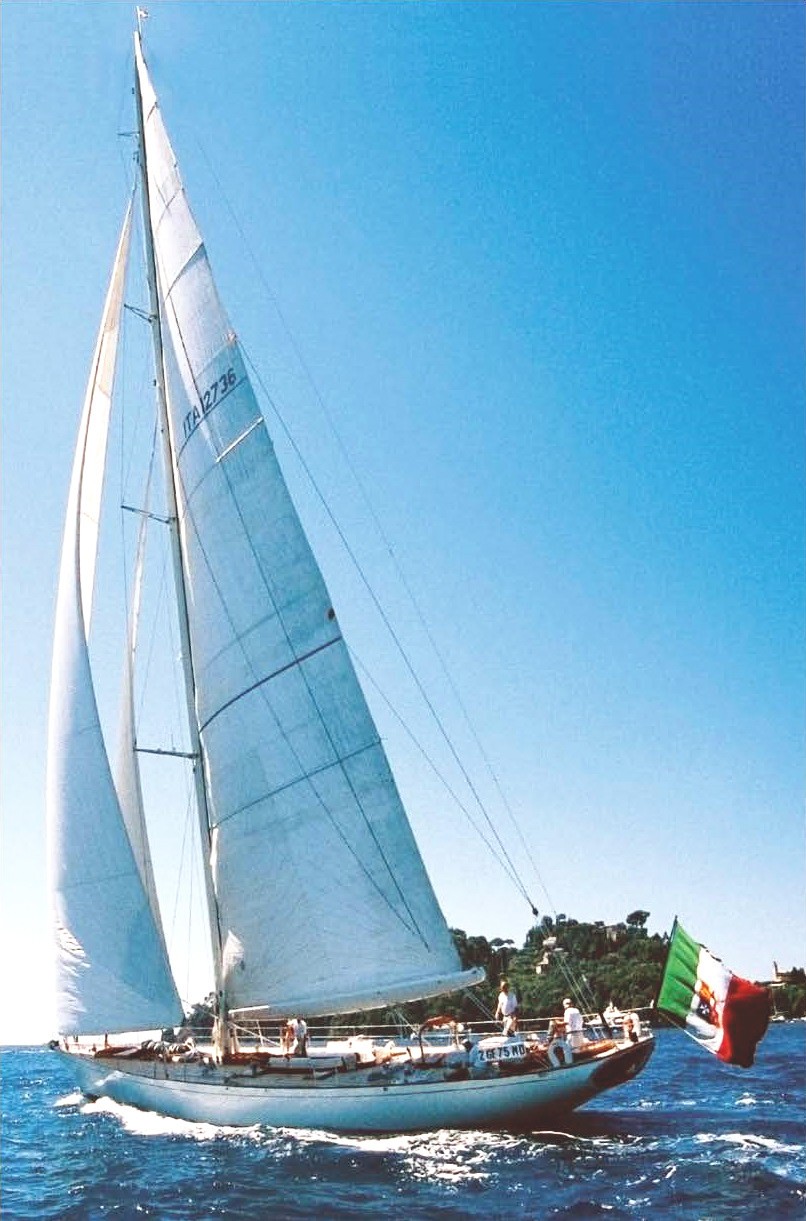 [27m-Yacht-WHITEFIN]-9789-168.jpg