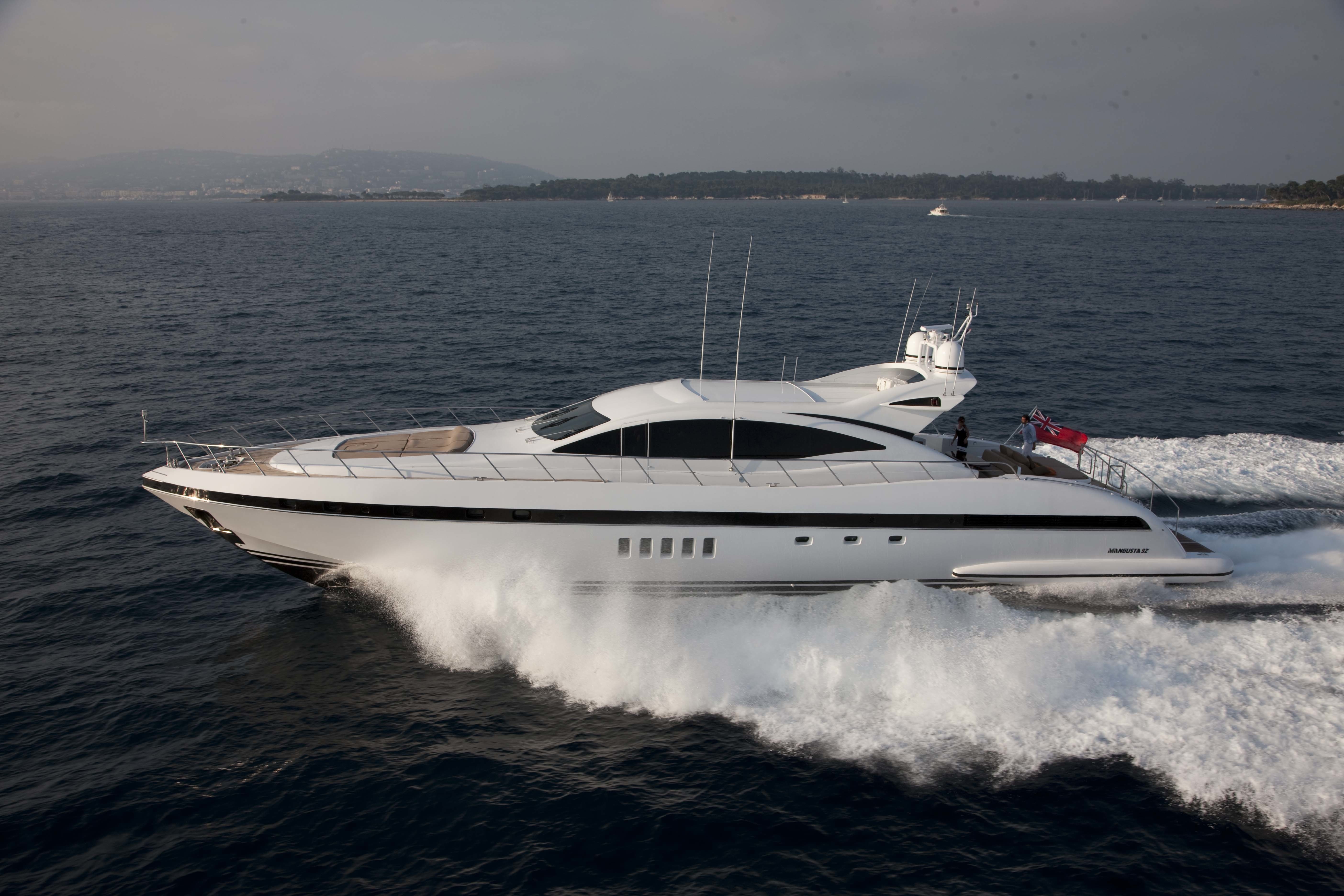 [28m-Yacht-ENZO]-9454-94.jpg