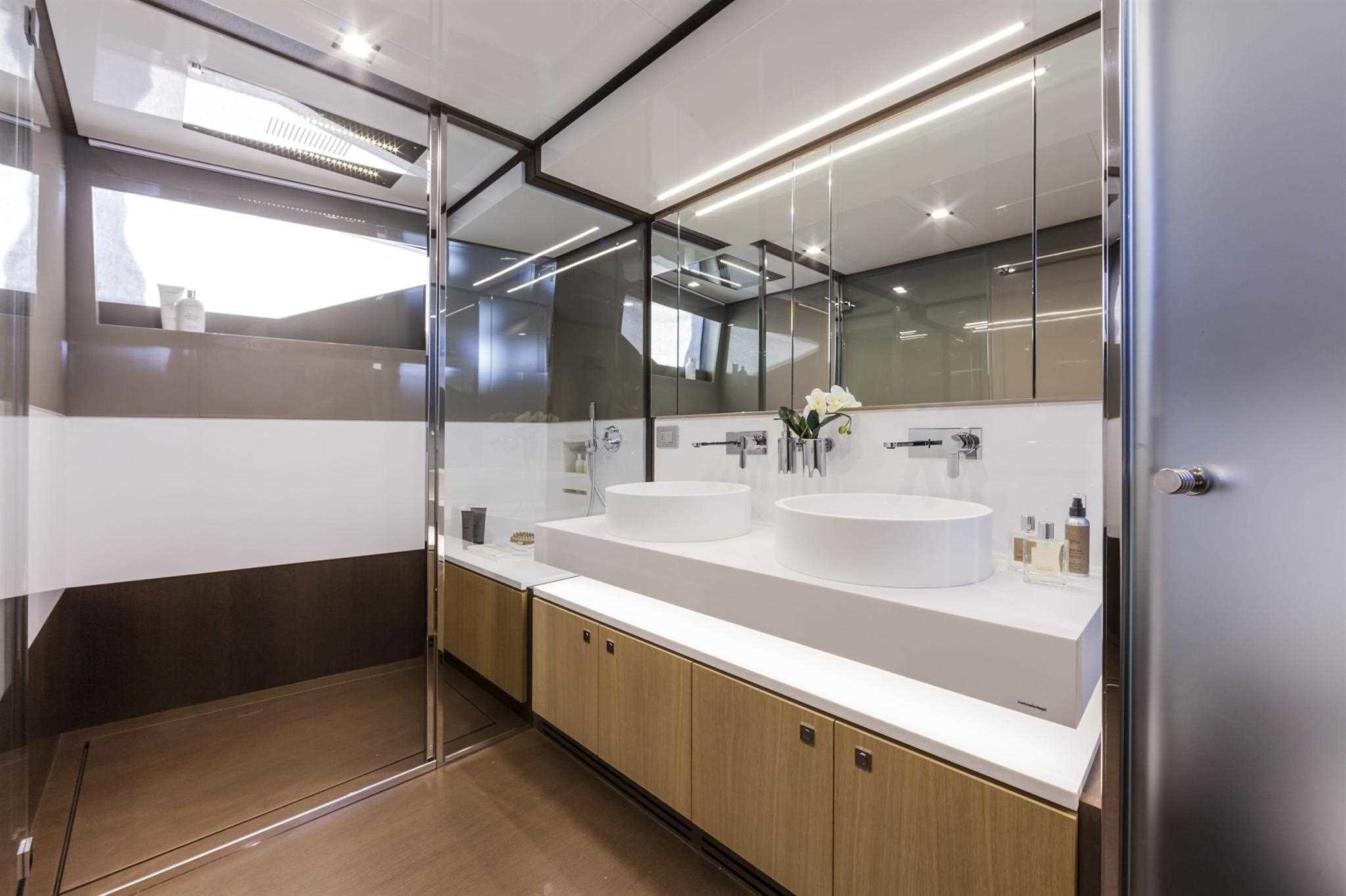 [29m-Yacht-ALEKSANDRA-I]-9849-98.jpg