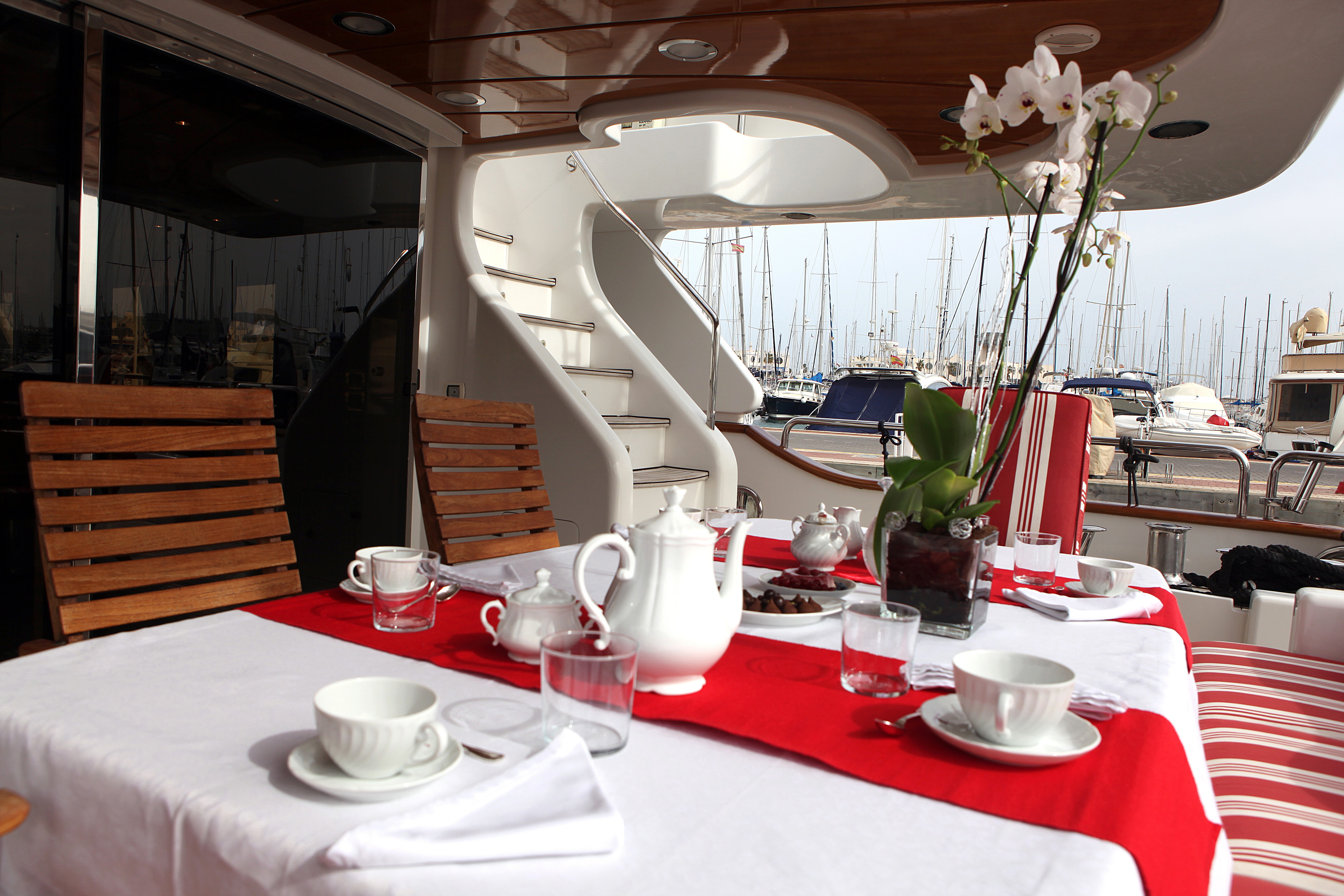 [30m-Yacht-ANYPA]-9814-128.jpg