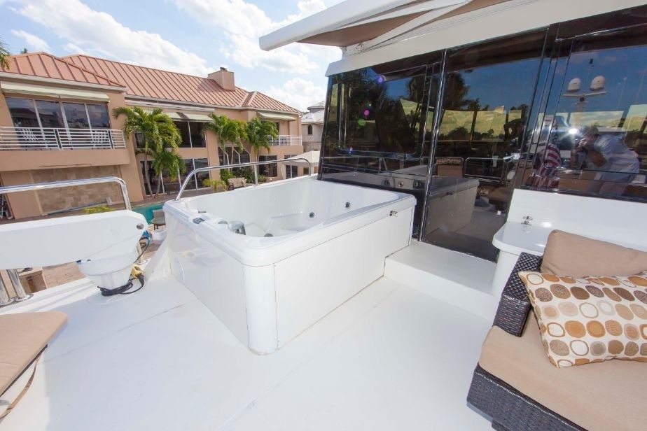 [30m-Yacht-GOLDEN-TOUCH]-9384-14.jpg