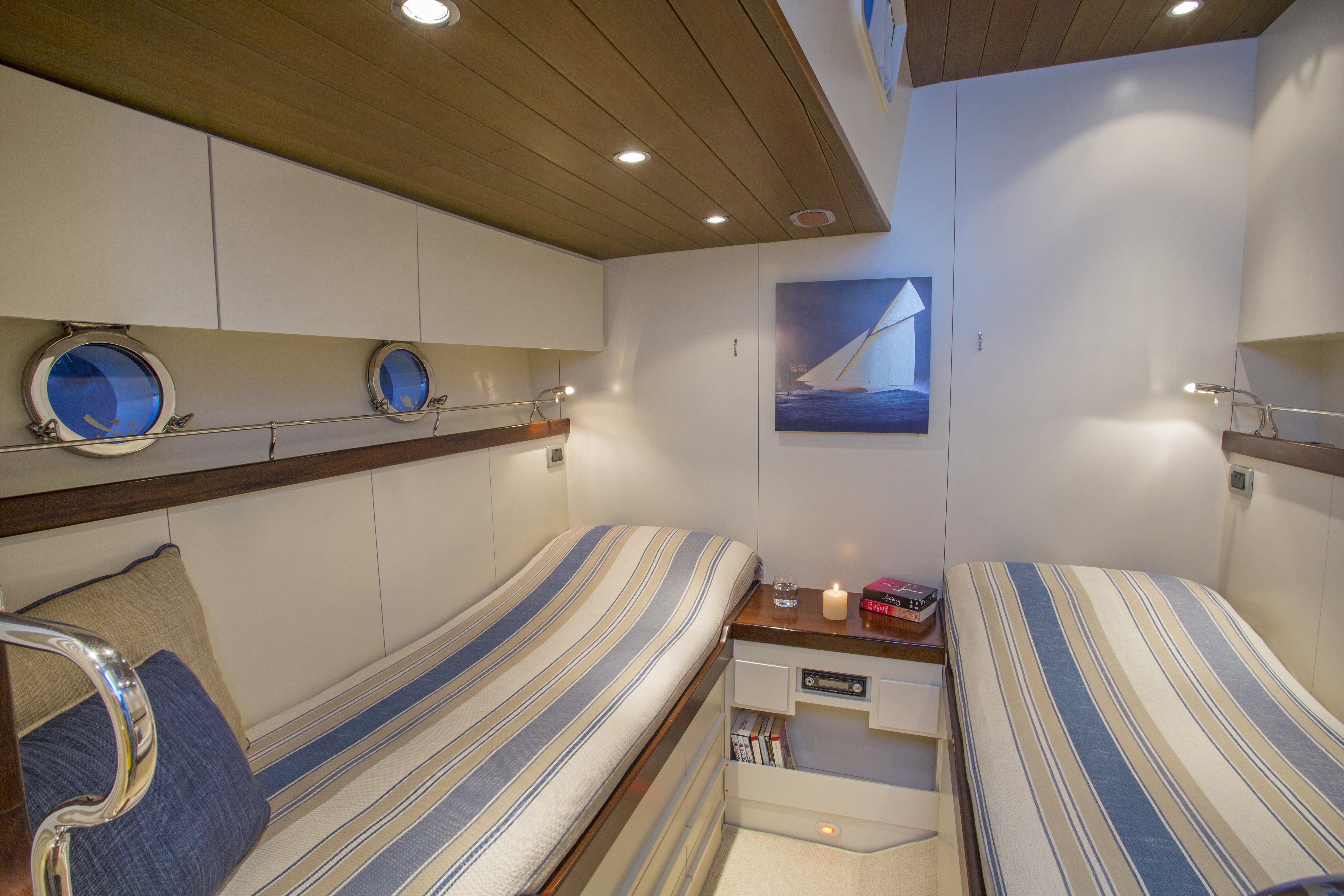 [30m-Yacht-JUPITER]-9883-180.jpg
