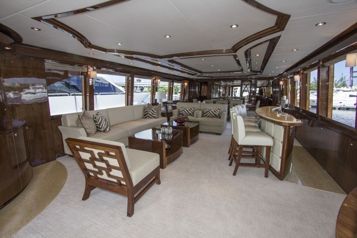 [31m-Yacht-CARBON-COPY]-9211-102.jpg