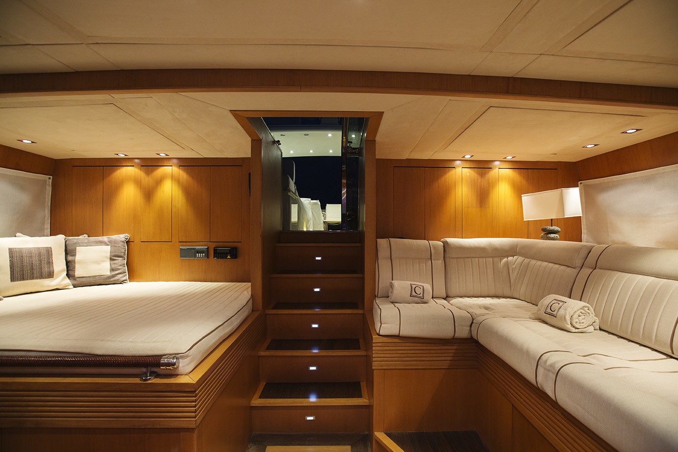 [32m-Yacht-CAPPUCCINO]-9564-162.jpg