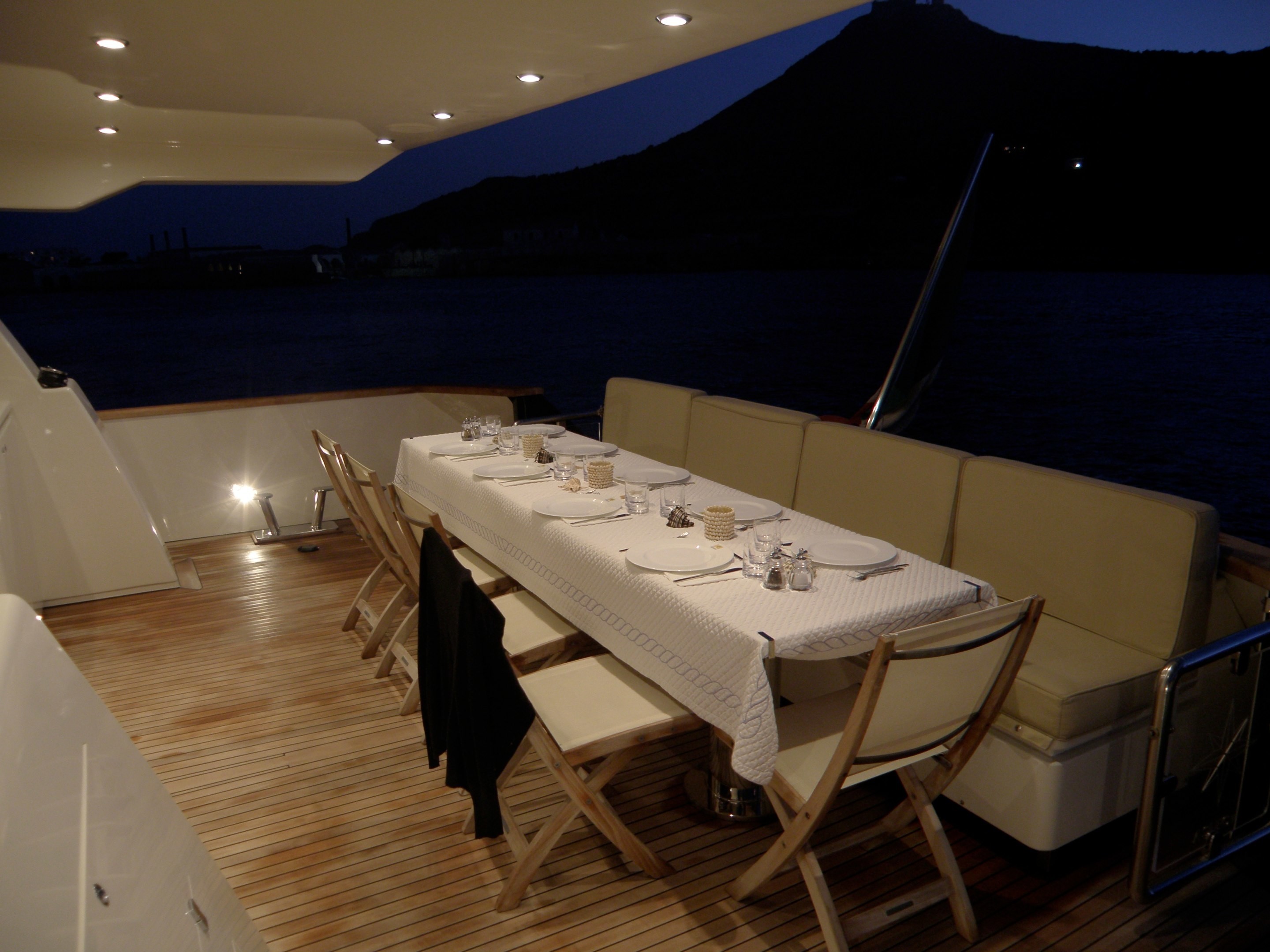 [32m-Yacht-CAPPUCCINO]-9564-175.jpg