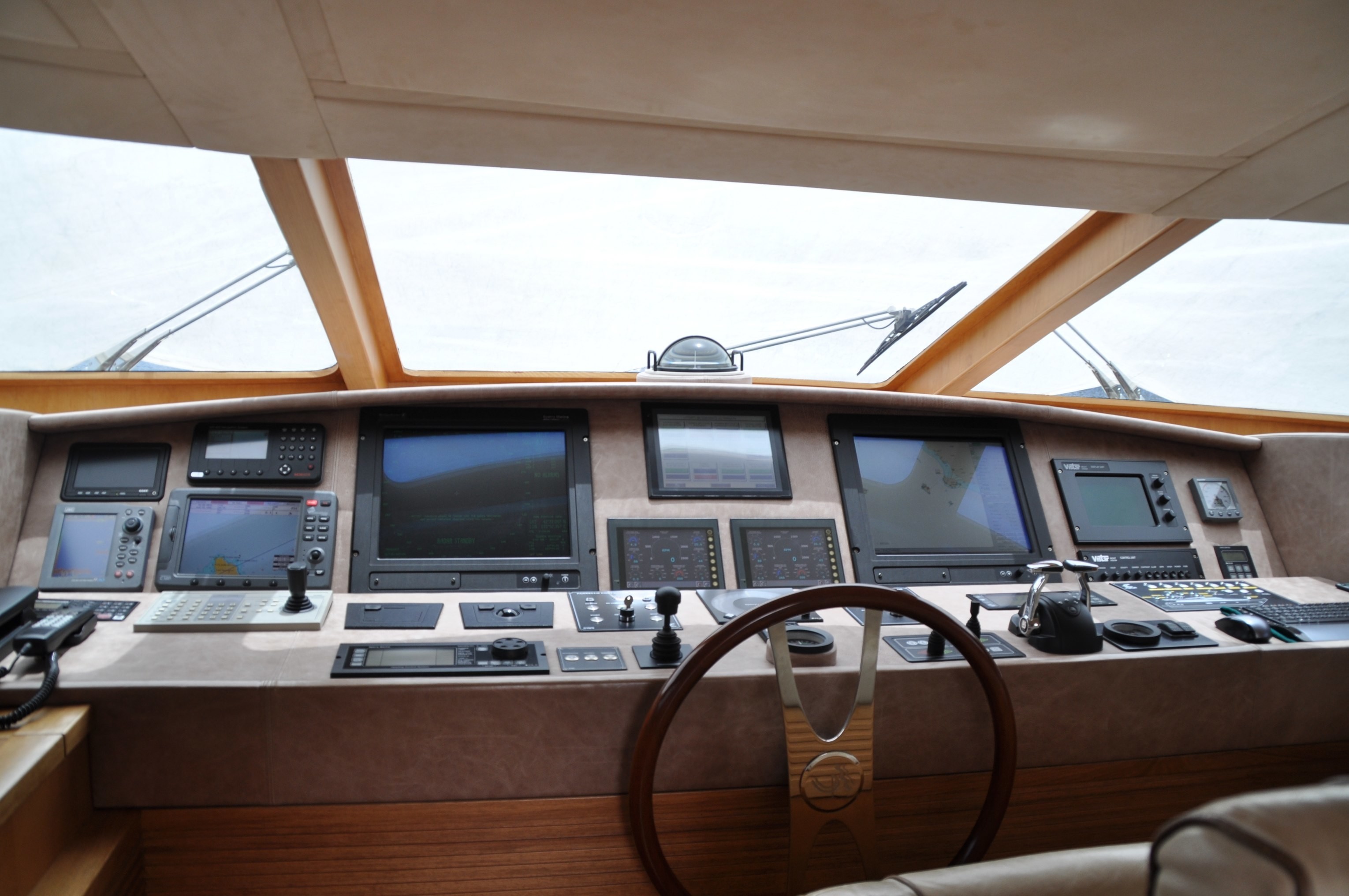 [32m-Yacht-CAPPUCCINO]-9564-208.jpg