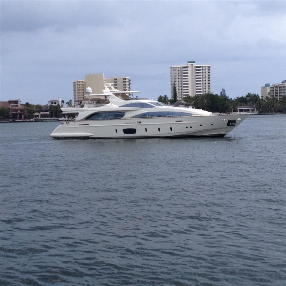[32m-Yacht-LADY-CAROLE]-9817-191.jpg