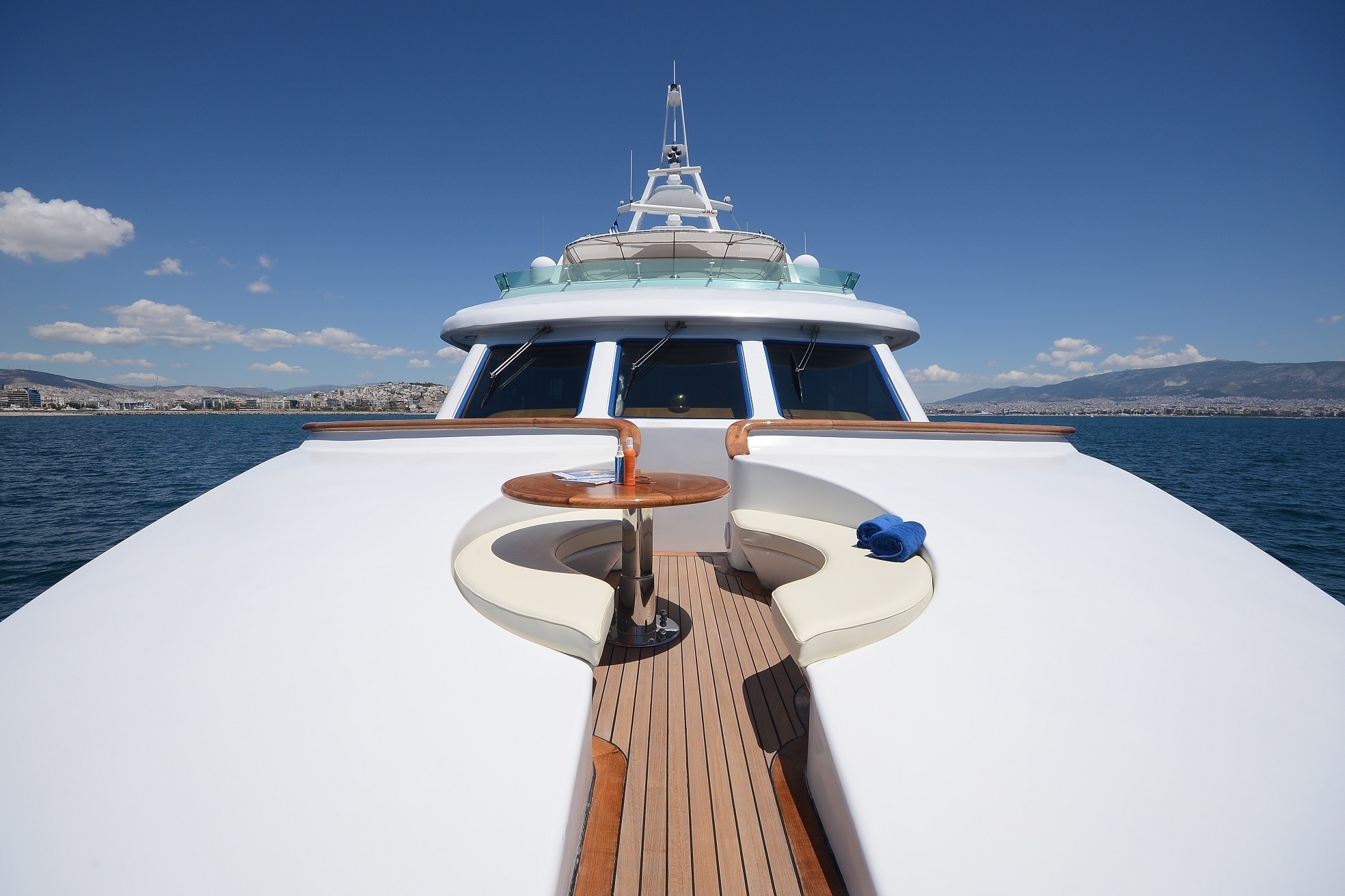 [34m-Yacht-CAMELLIA]-9329-168.jpg