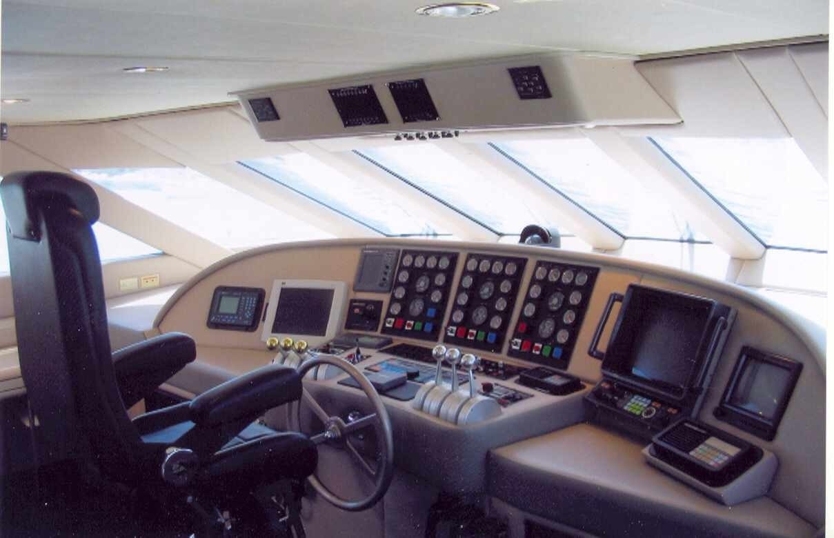 [34m-Yacht-GILAINE-O]-9107-47.jpg
