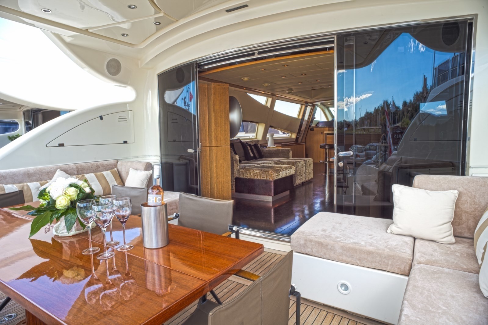 [34m-Yacht-LEOPARD]-9283-122.jpg