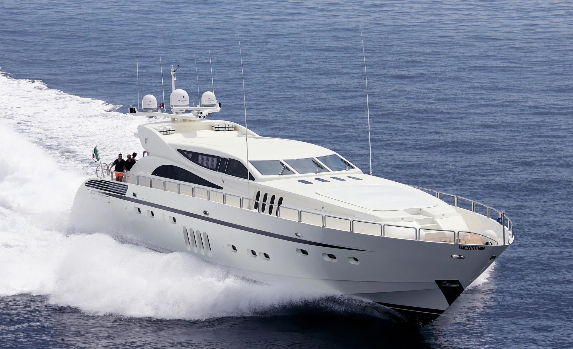 [34m-Yacht-LEOPARD]-9283-159.jpg