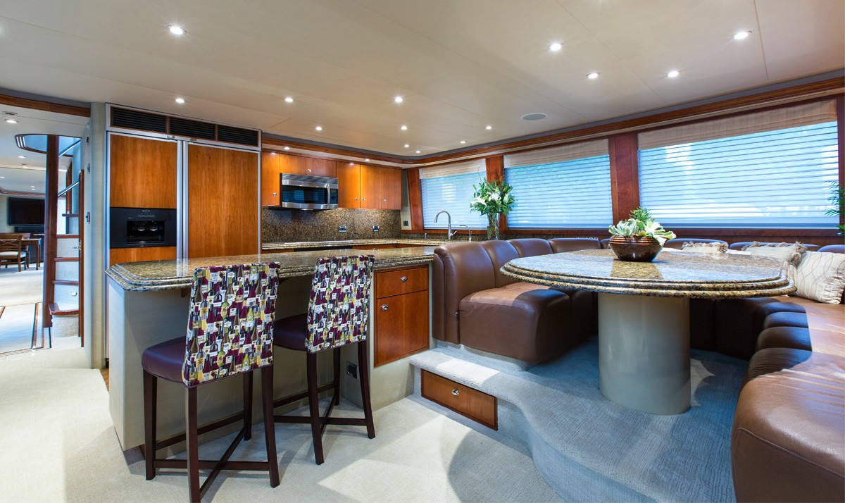[34m-Yacht-OASIS]-9481-32.jpg