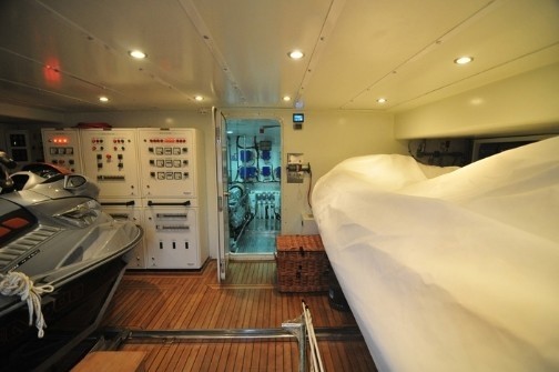 [34m-Yacht-TUTKU]-9226-151.jpg