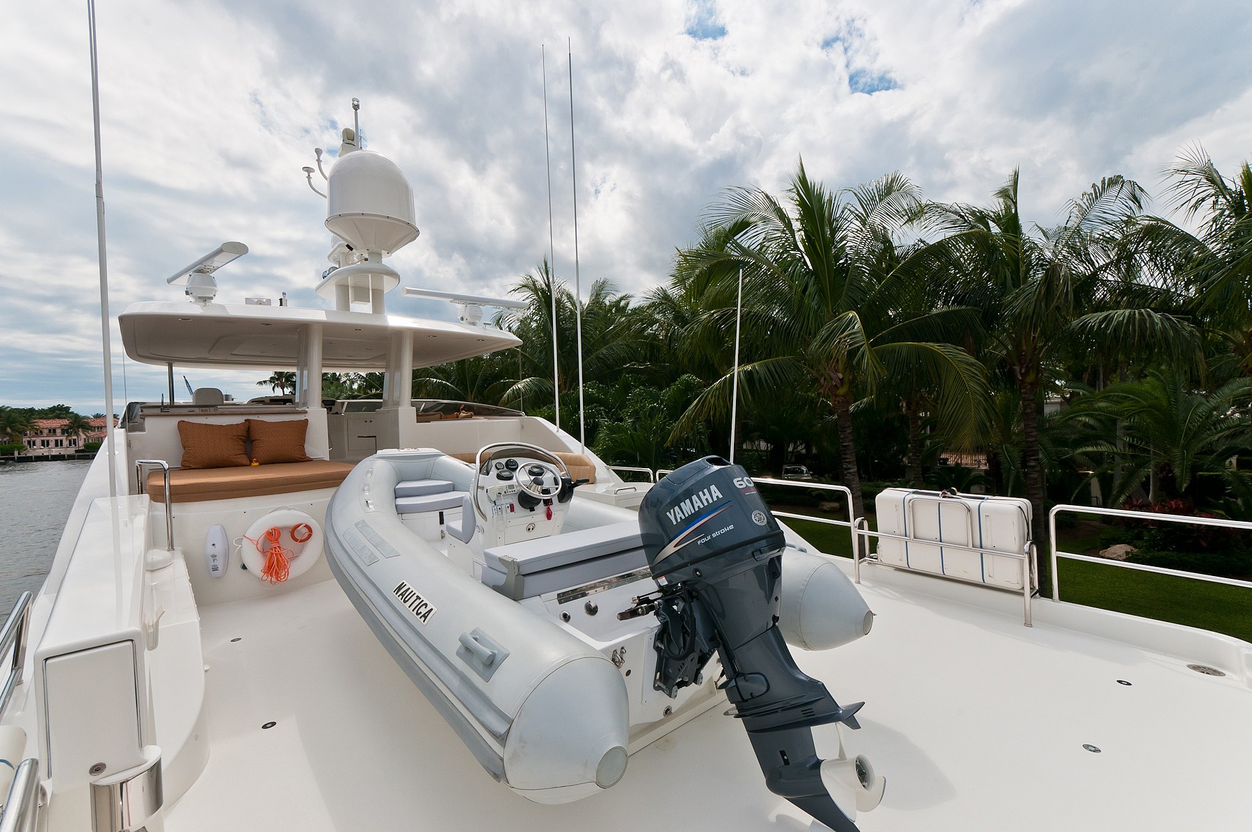 [34m-Yacht-WILD-KINGDOM]-9751-111.jpg