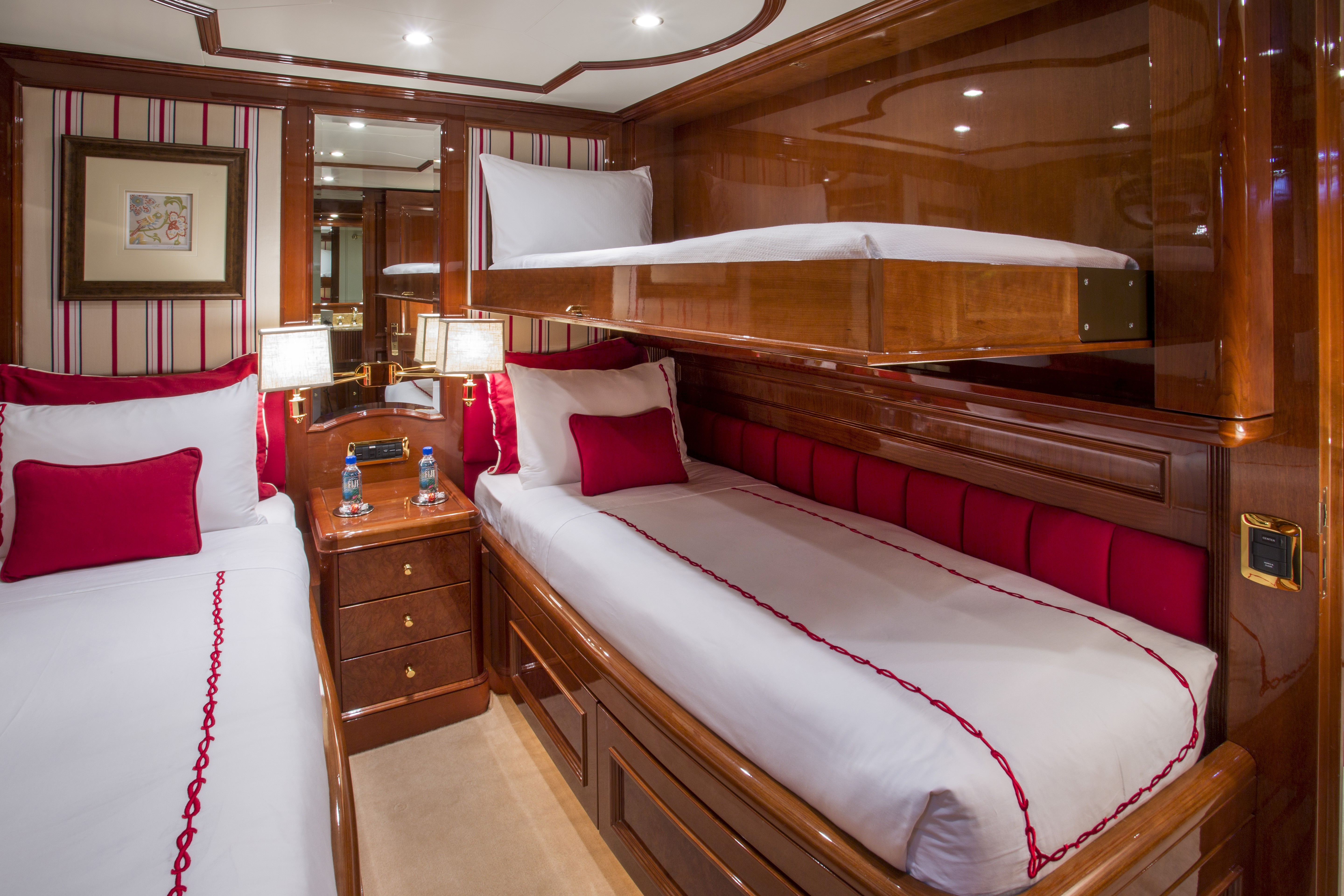 [35m-Yacht-CAMARINA-ROYALE]-9443-112.jpg