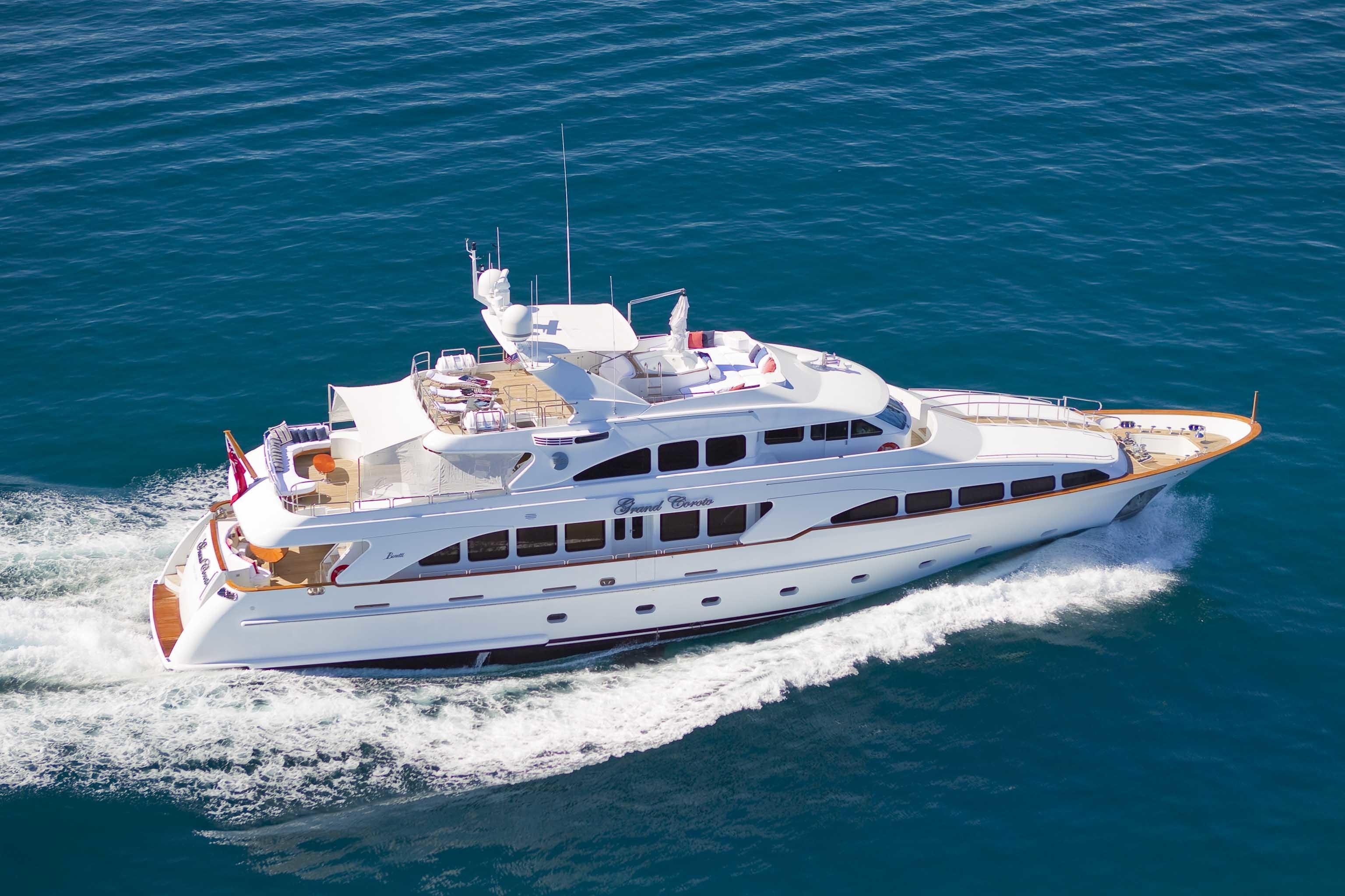 [35m-Yacht-CAMARINA-ROYALE]-9443-123.jpg