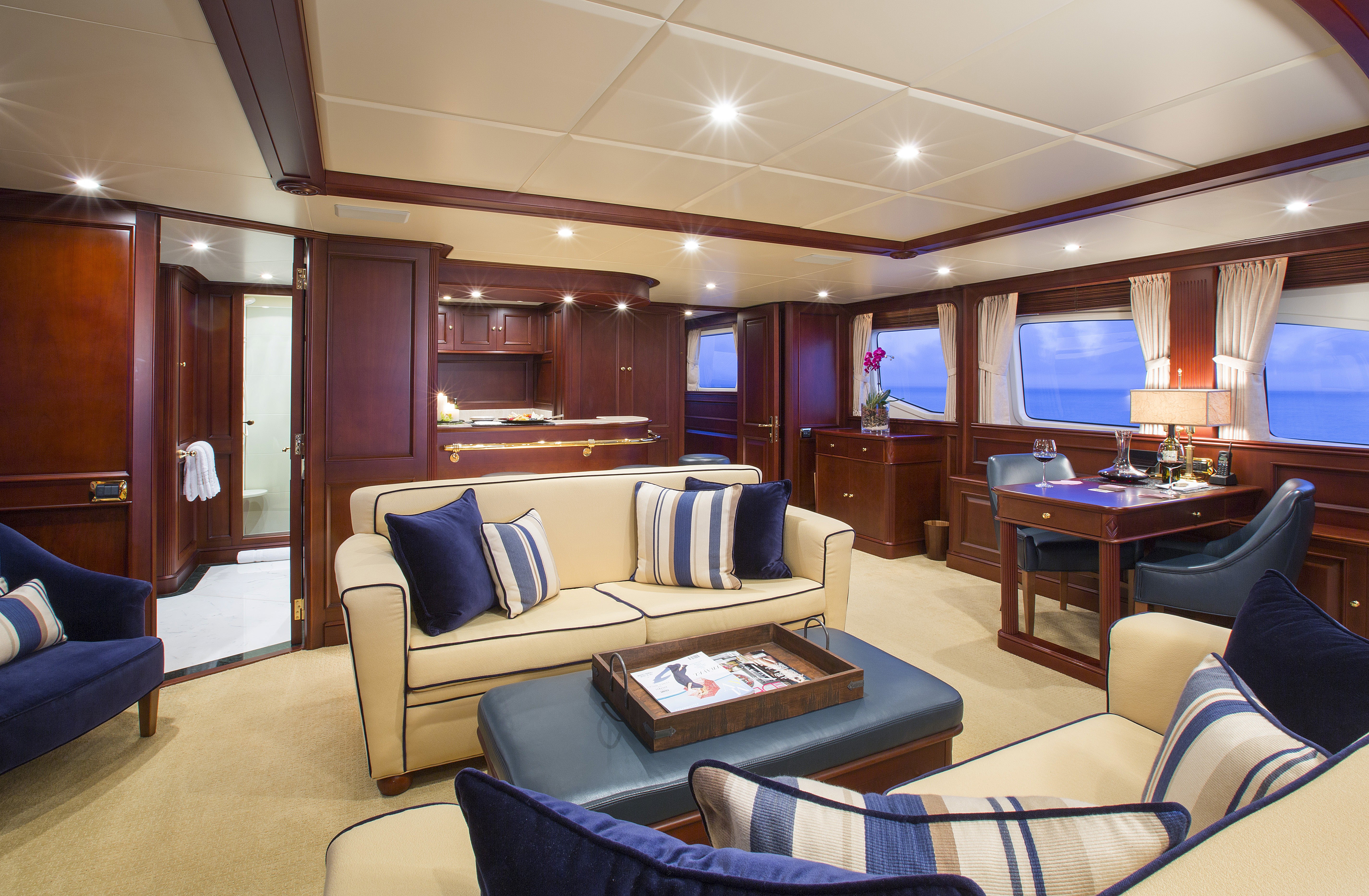 [35m-Yacht-CAMARINA-ROYALE]-9443-134.jpg