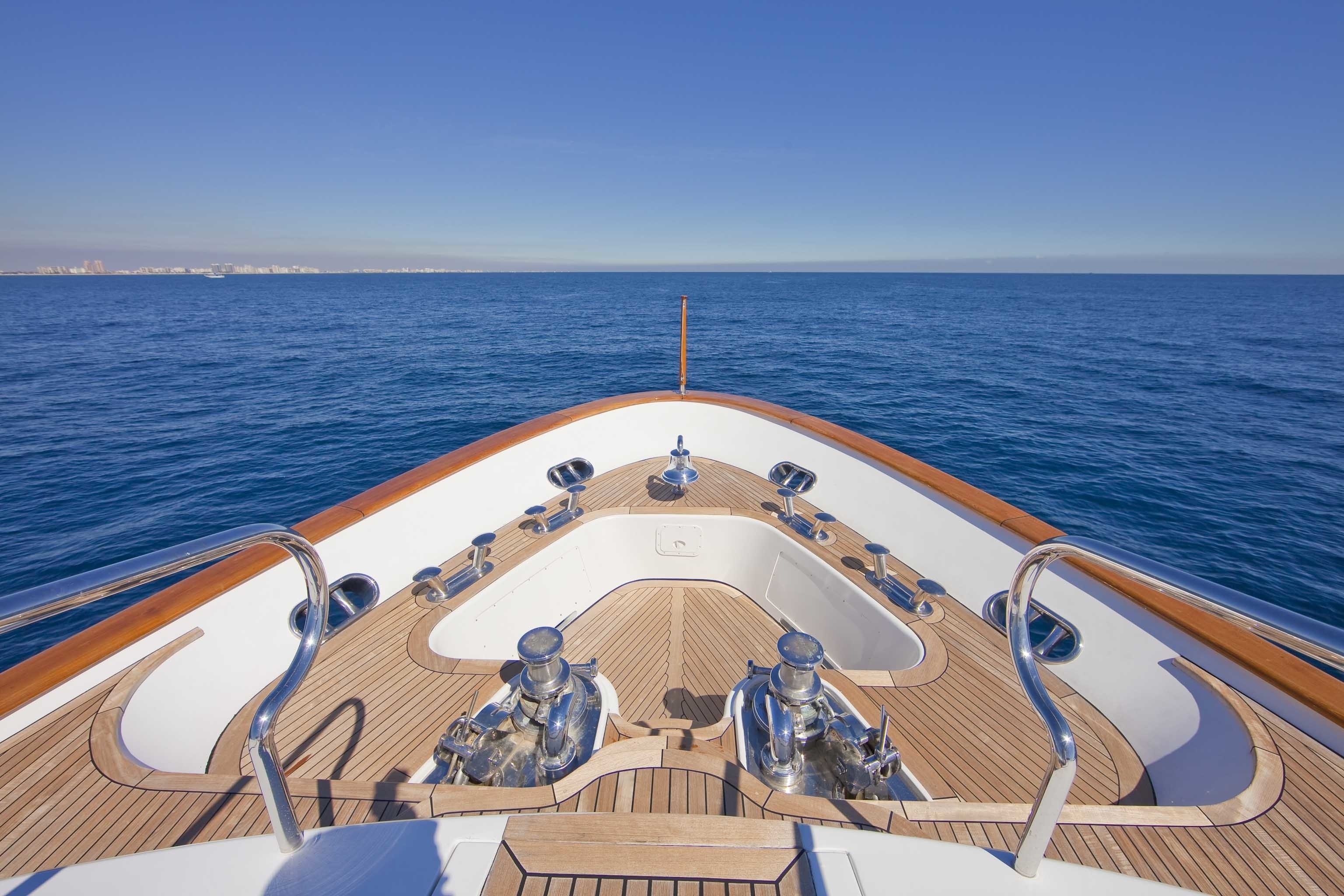 [35m-Yacht-CAMARINA-ROYALE]-9443-167.jpg
