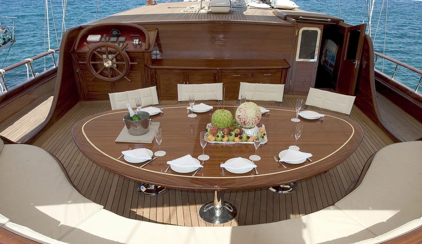 [35m-Yacht-QUEEN-OF-KARIA]-9103-161.jpg