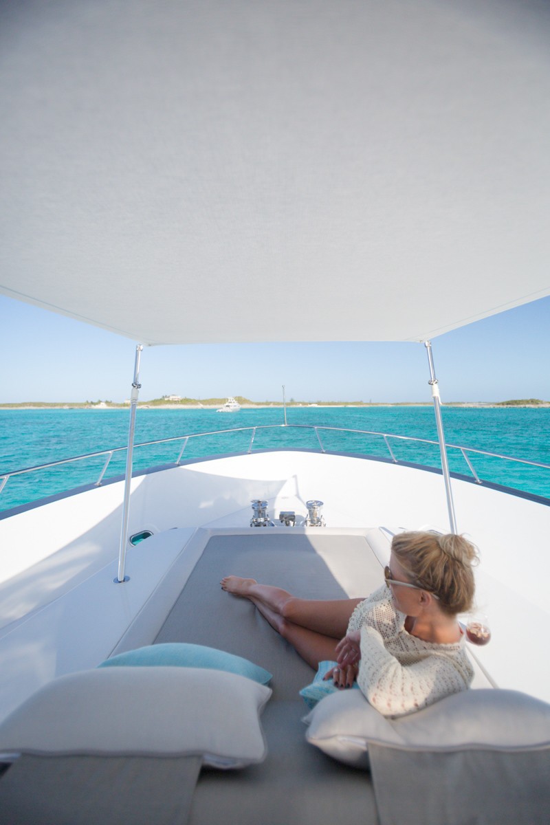 [35m-Yacht-UNBRIDLED]-9825-23.jpg