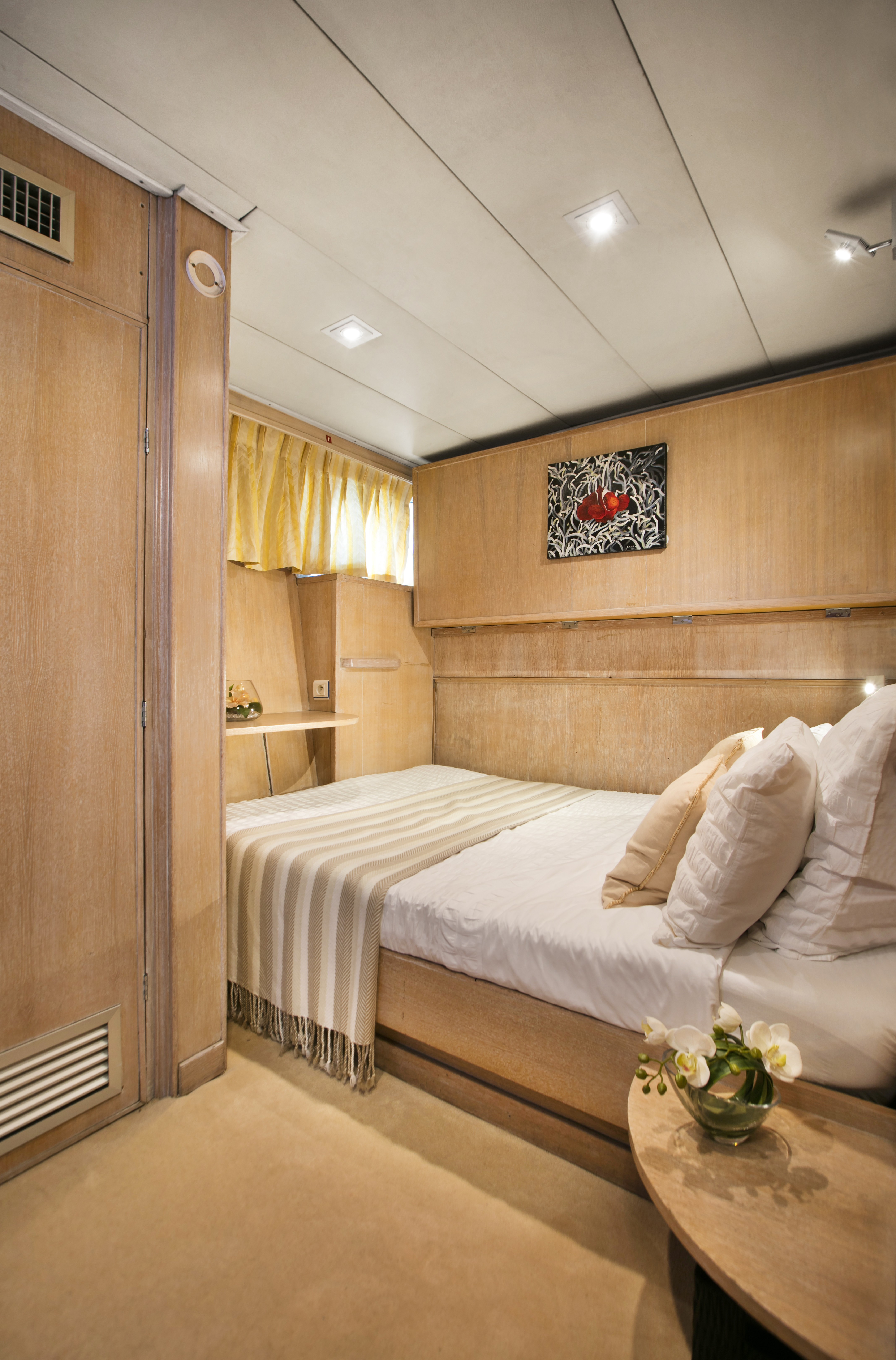 [36m-Yacht-LADY-JERSEY]-9888-101.jpg