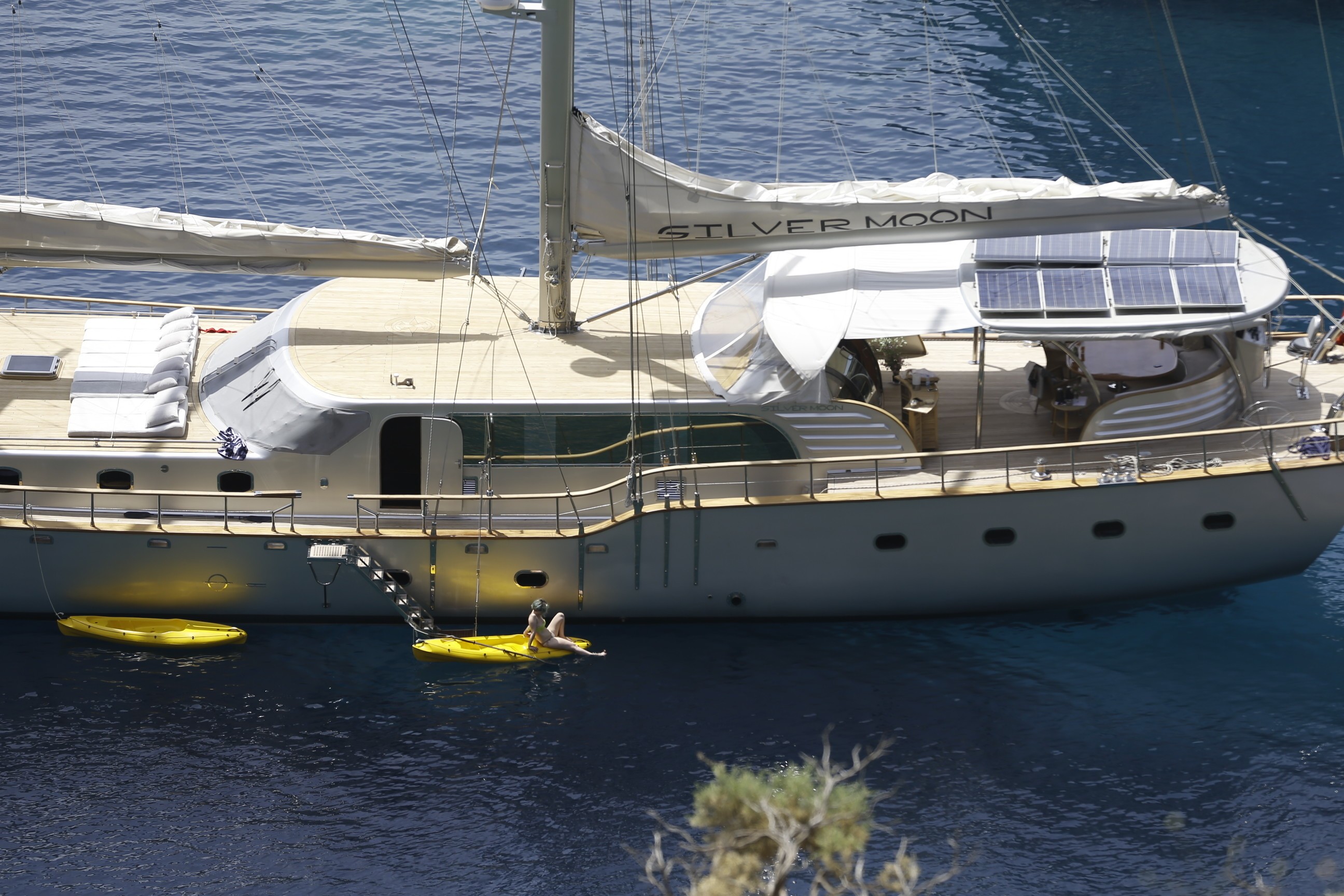 [36m-Yacht-SILVER-MOON]-9766-129.jpg