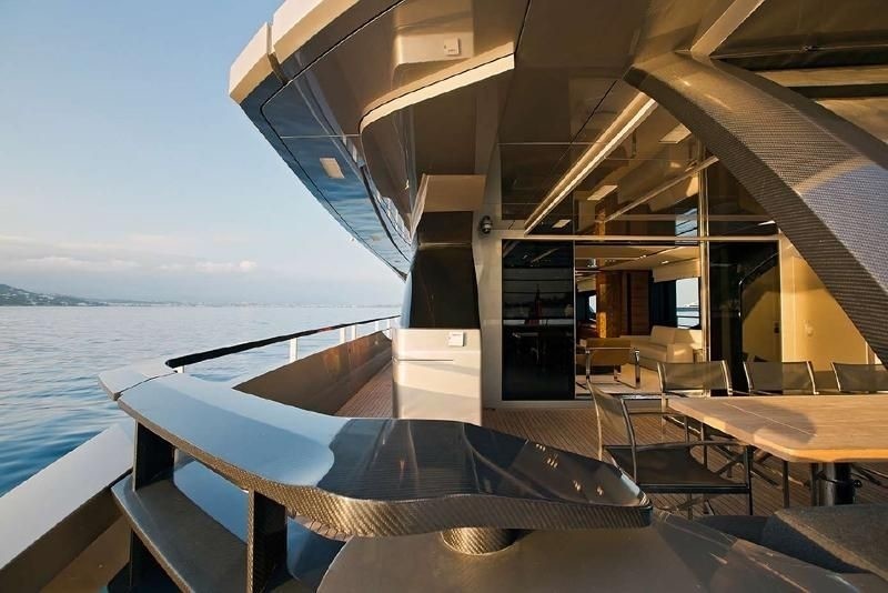 [37m-Yacht-FUSION]-9289-170.jpg