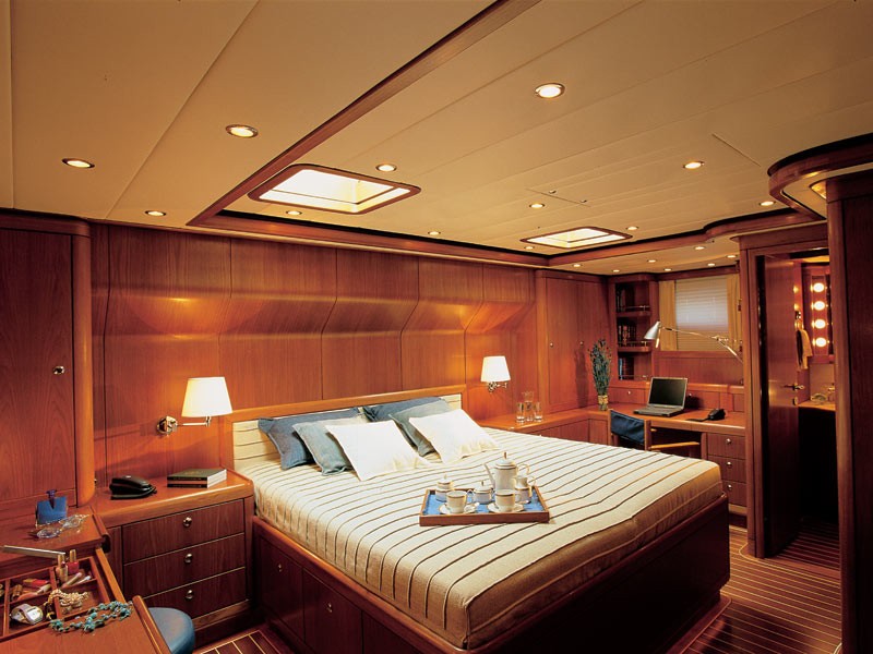 [37m-Yacht-NALADE]-901-96.jpg