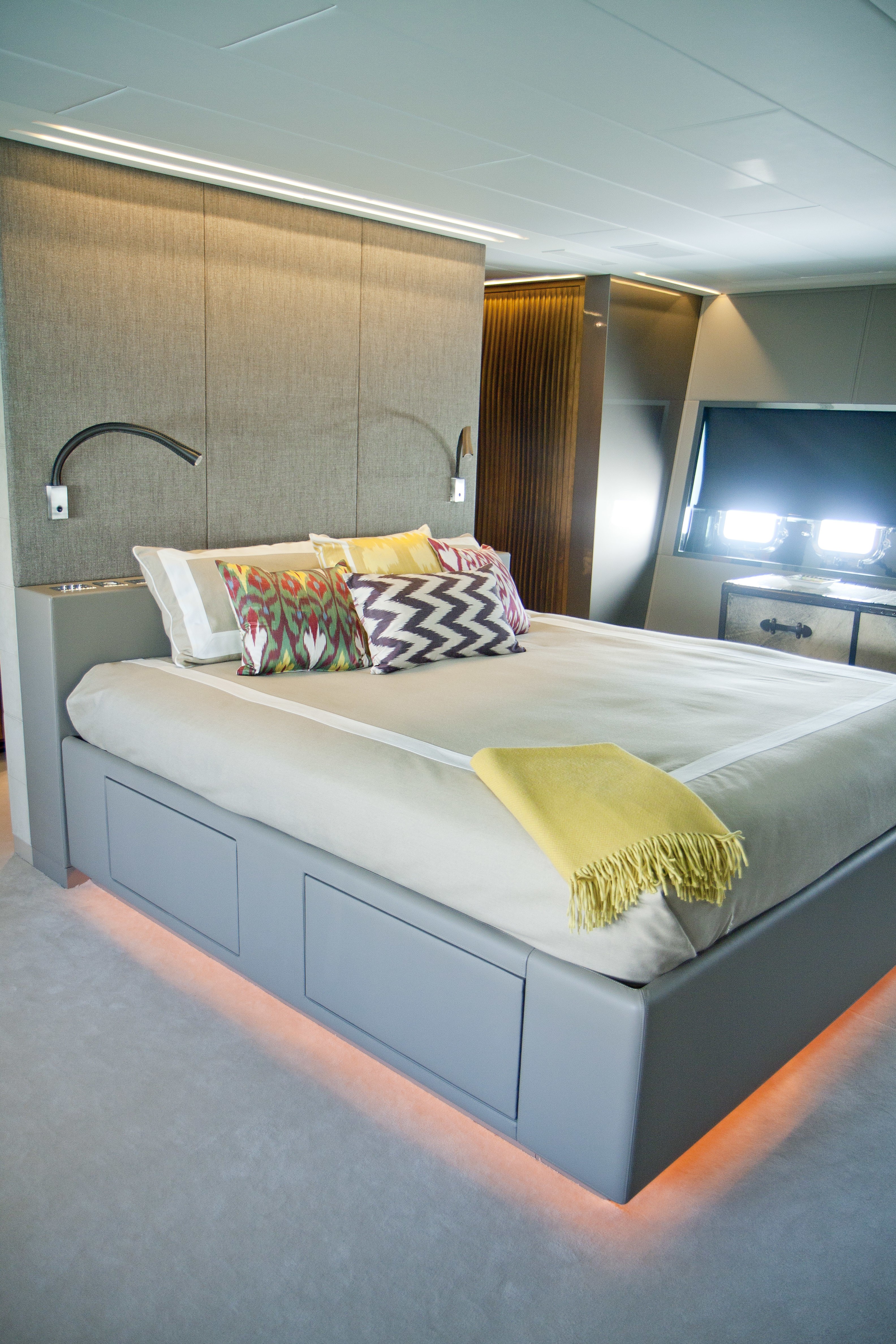 [39m-Yacht-BEACHOUSE]-9998-106.jpg