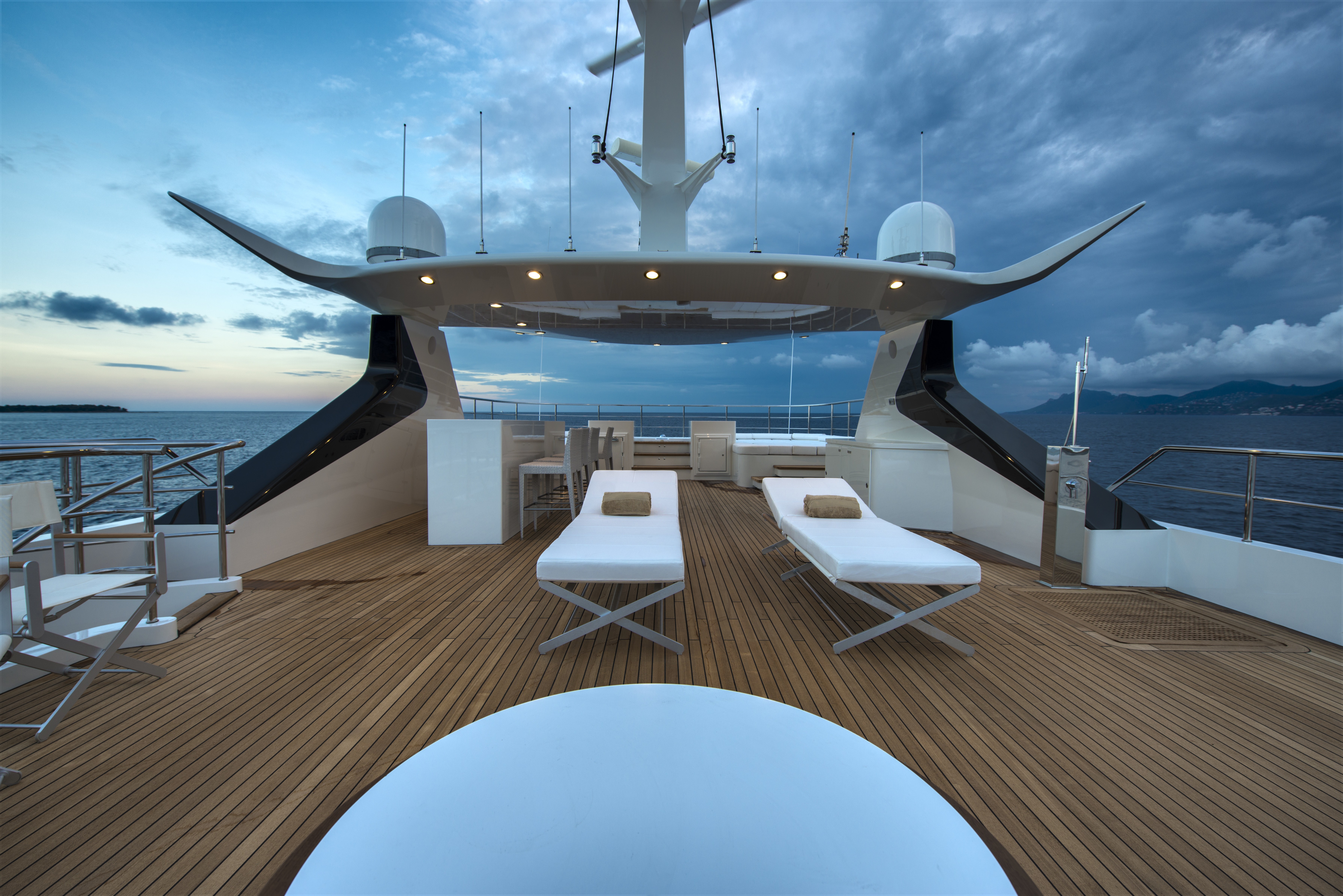 [39m-Yacht-DARLINGS]-9806-175.jpg