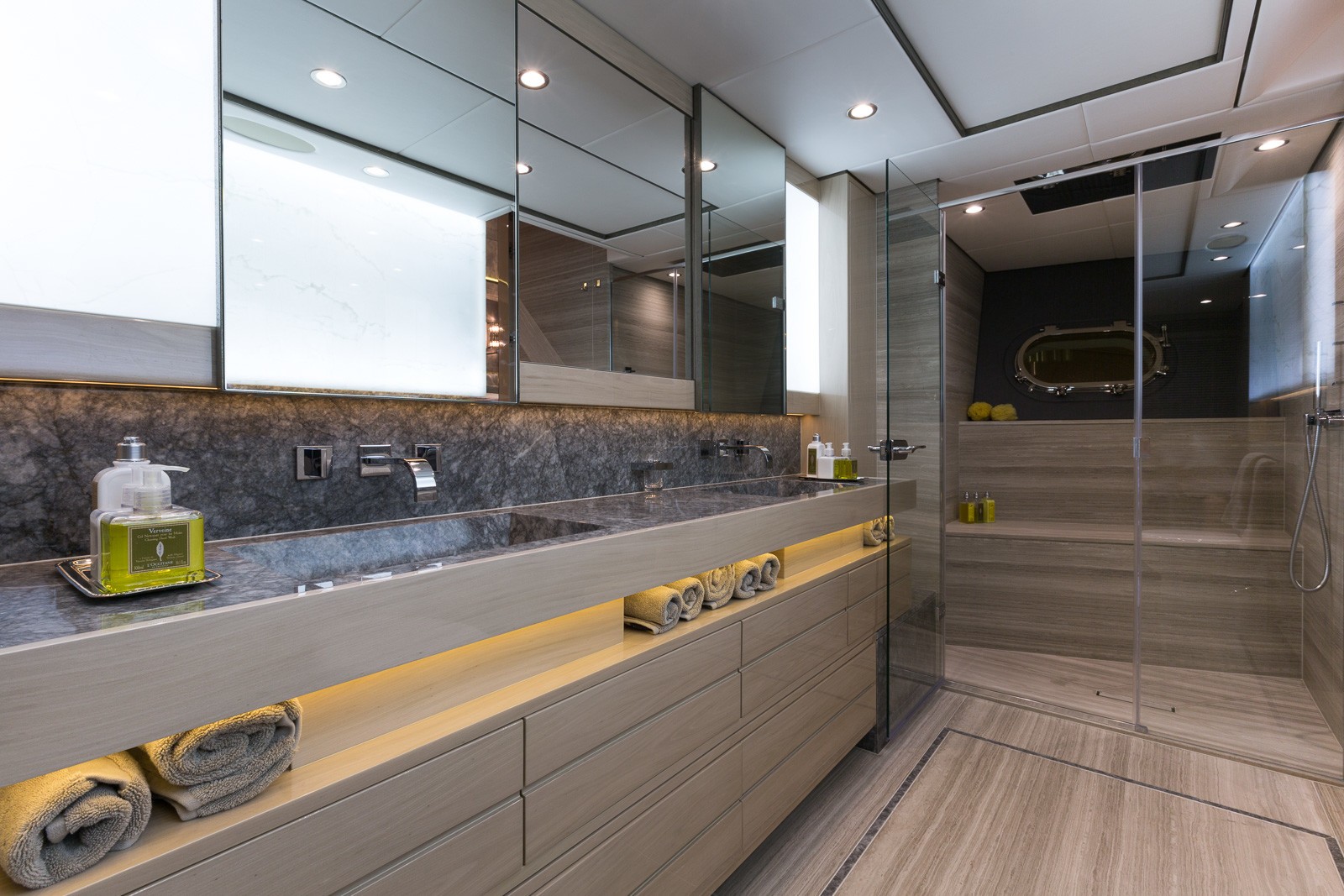 [40m-Yacht-THUMPER]-9491-167.jpg