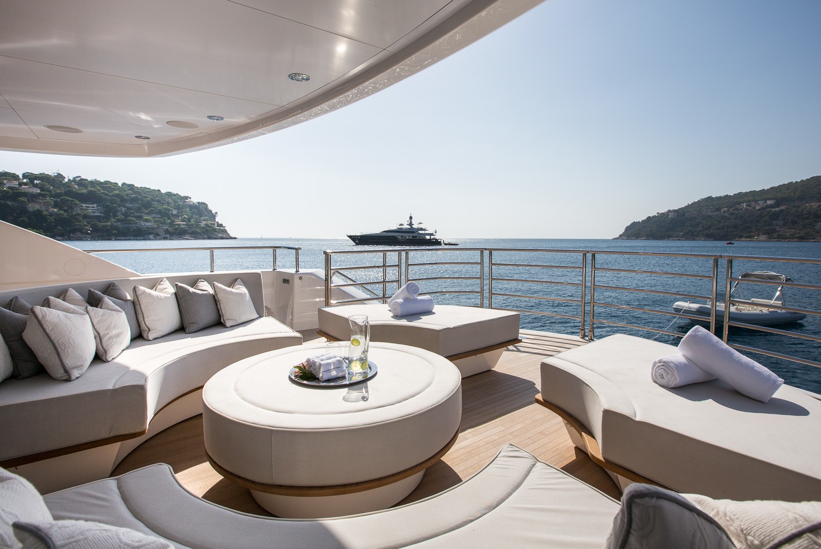 [40m-Yacht-THUMPER]-9491-72.jpg