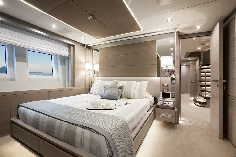 [42m-Yacht-CHEERS-46]-9276-128.jpg
