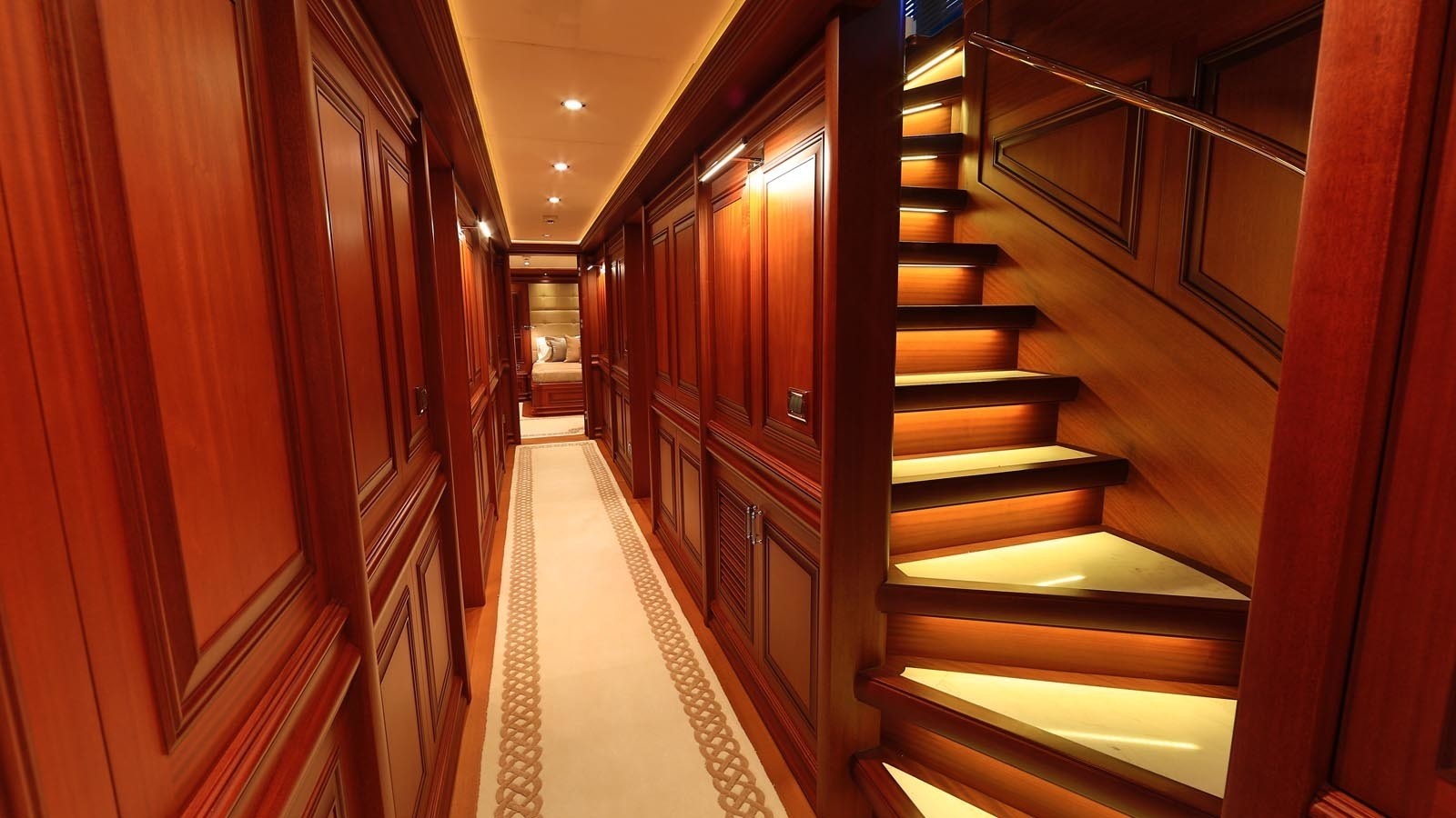 [49m-Yacht-CLARITY]-9971-125.jpg