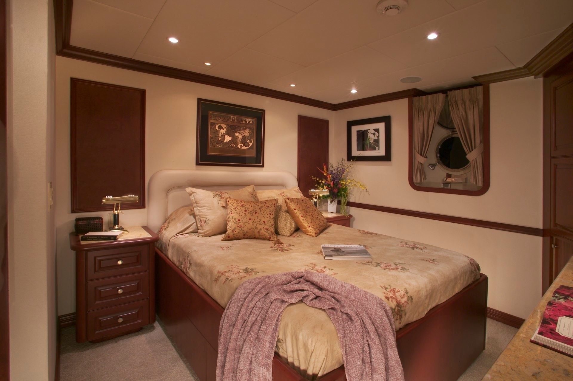 [55m-Yacht-STARGAZER]-997-102.jpg
