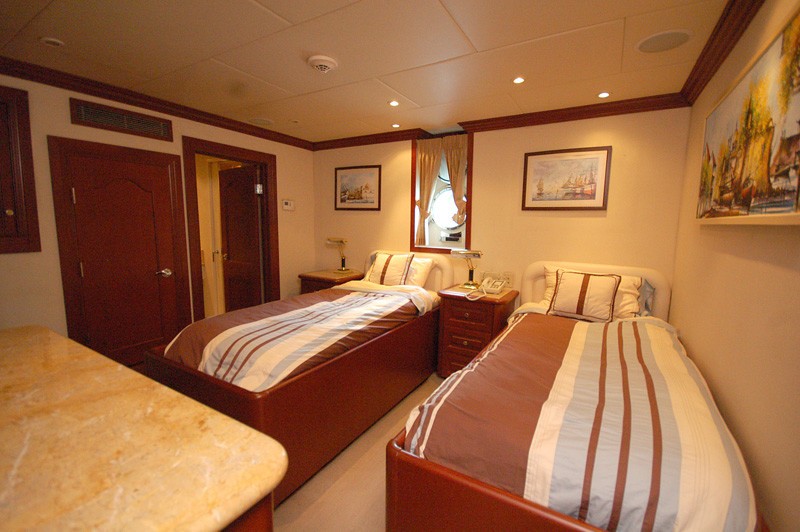 [55m-Yacht-STARGAZER]-997-13.jpg