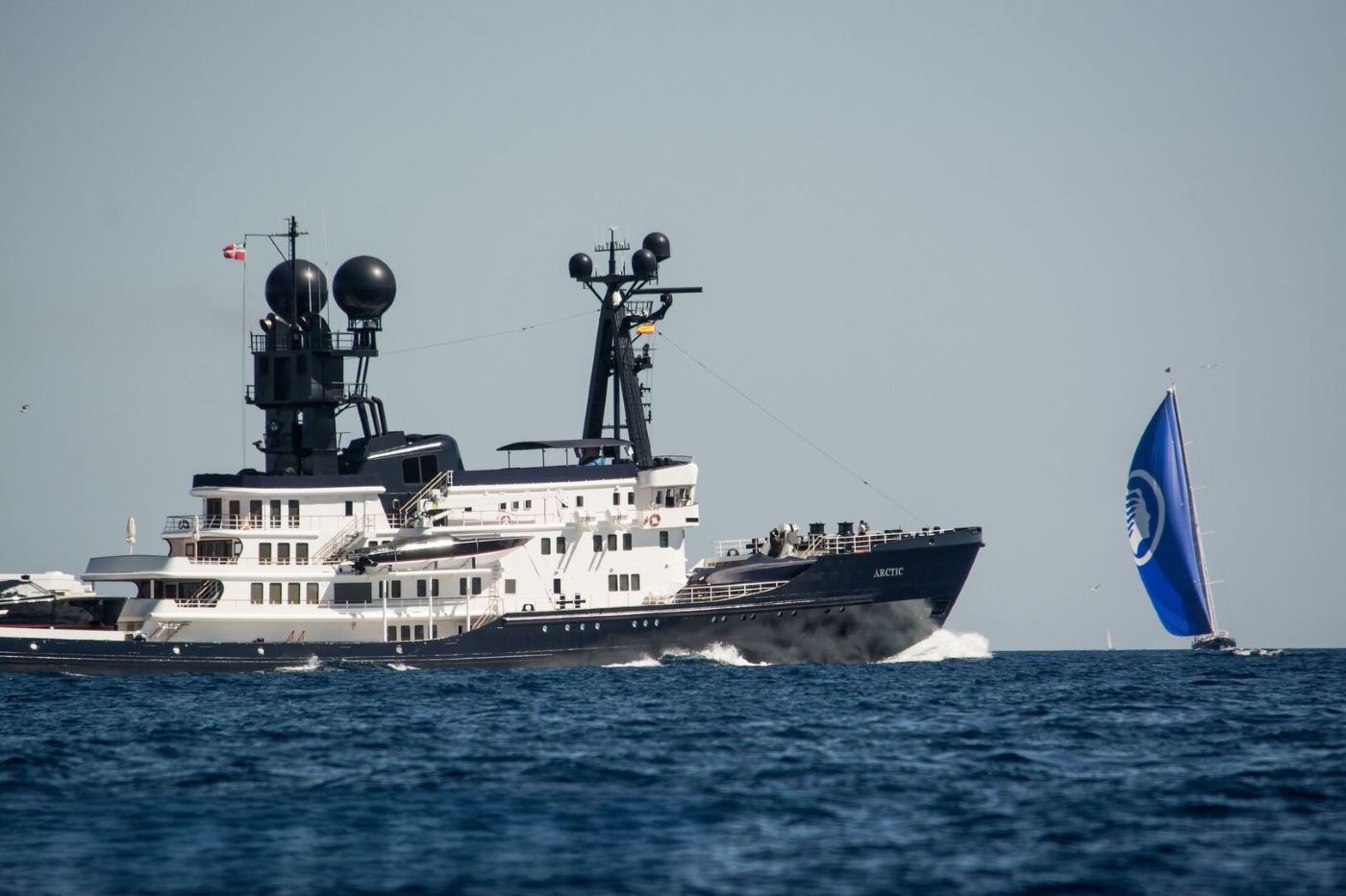 [EXPLORER-YACHT-ARCTIC-P]-9901-10.jpg