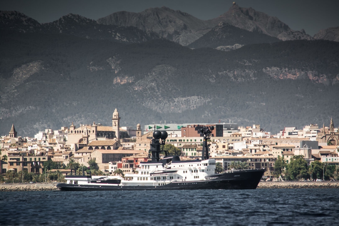 [EXPLORER-YACHT-ARCTIC-P]-9901-20.jpg