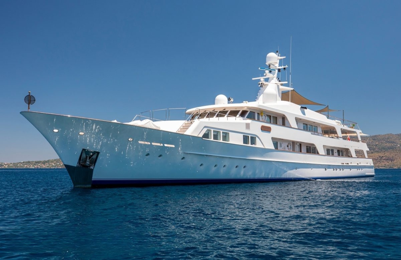 [LUXURY-MOTOR-YACHT-ILLUSION]-924-1.jpg