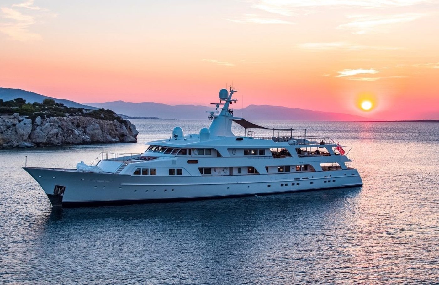 [LUXURY-MOTOR-YACHT-ILLUSION]-924-5.jpg