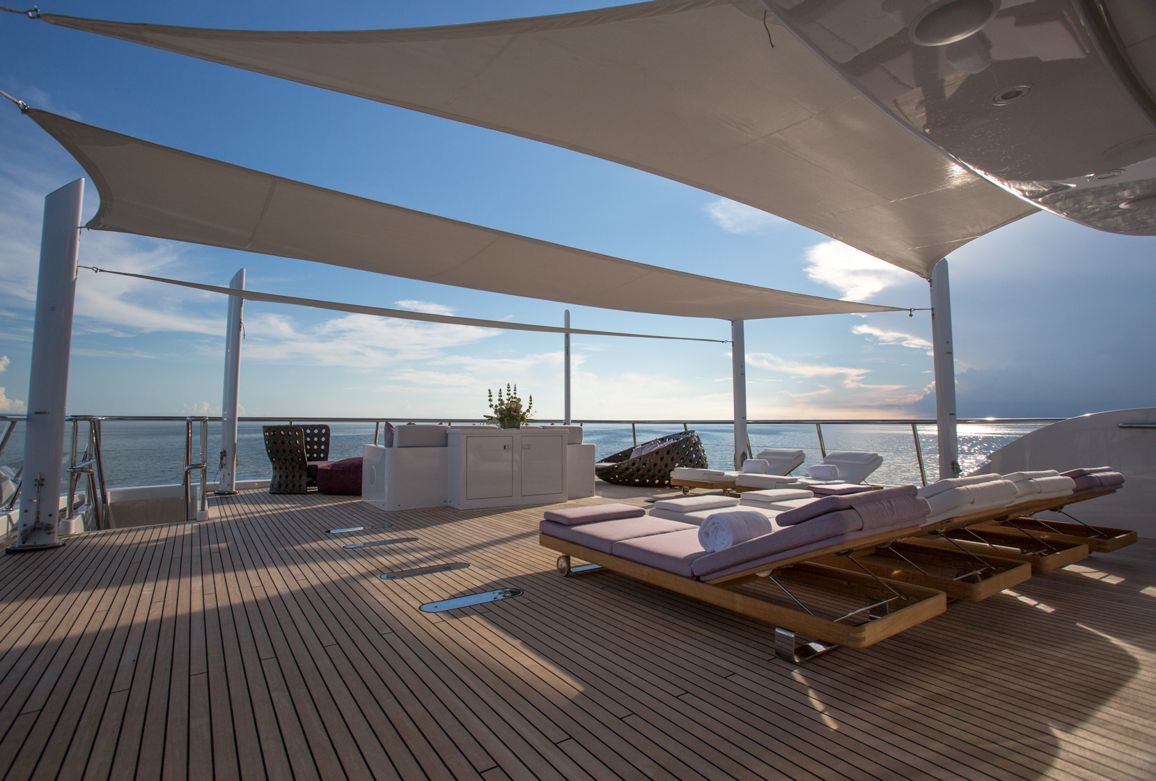 [LUXURY-YACHT-EXCELLENCE-III]-994-7.jpg