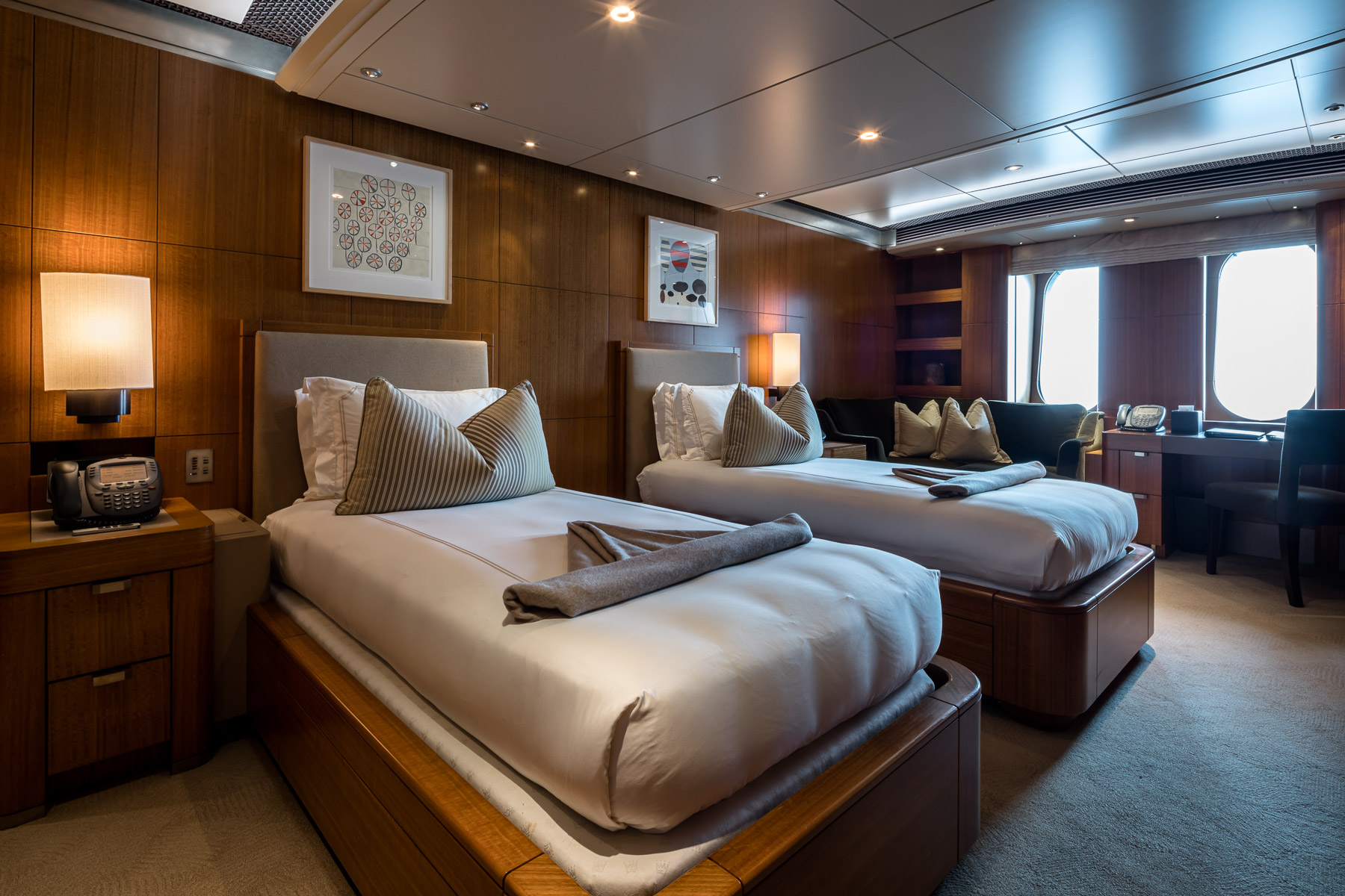 [M-MEGA-YACHT-OCTOPUS]-9847-9.jpg